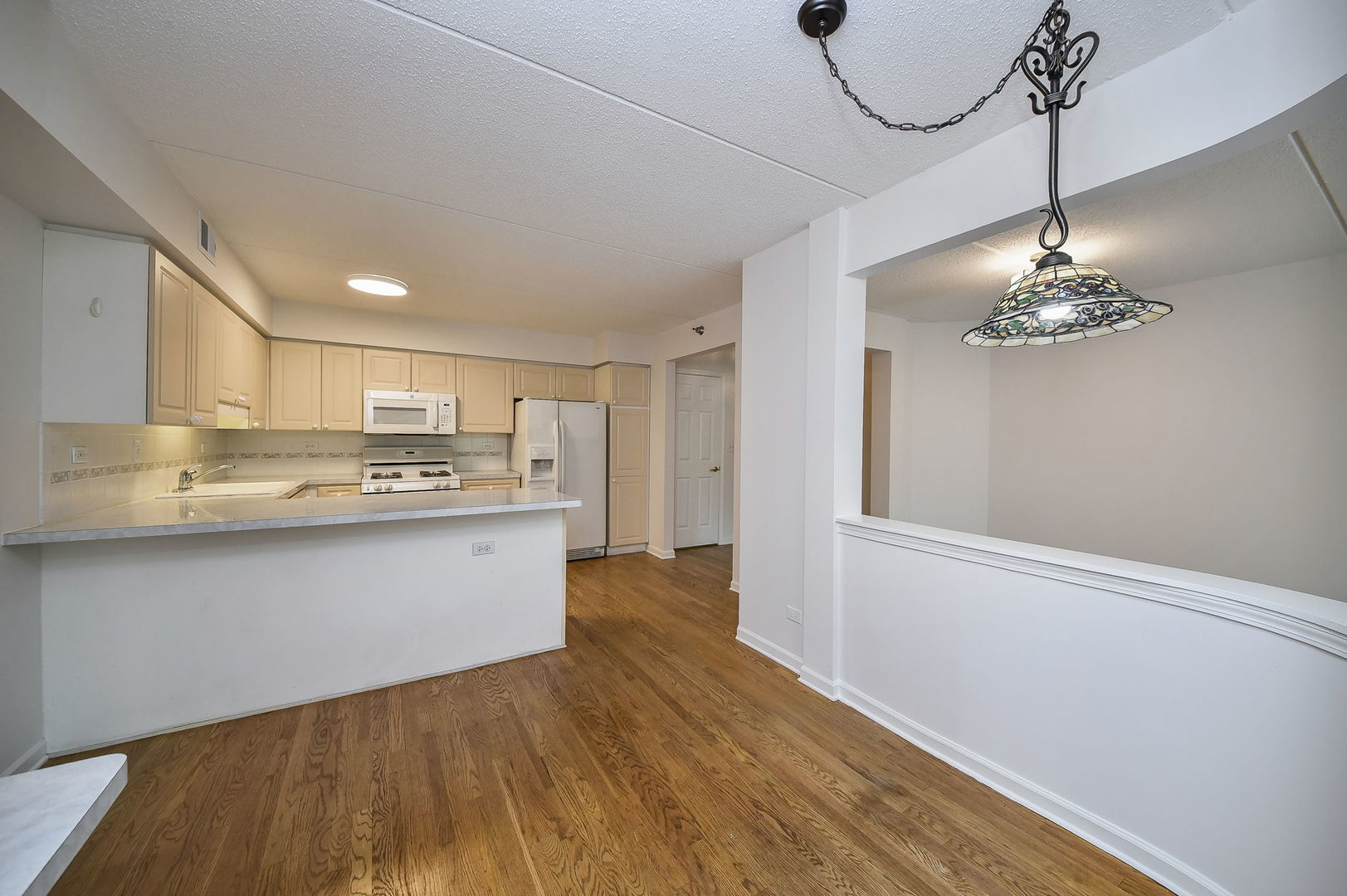 126 Day Street 203 Property Photo 5