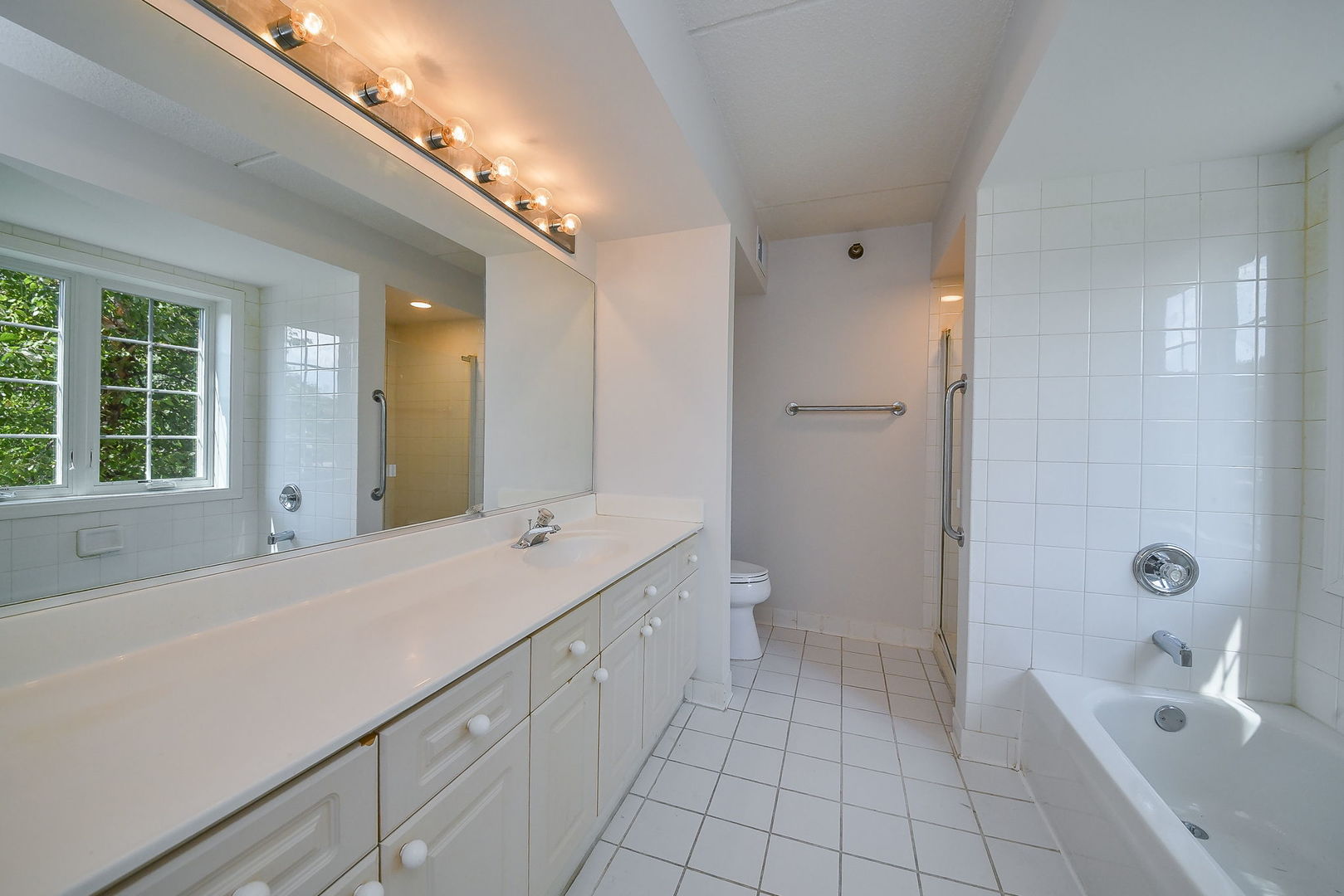 126 Day Street 203 Property Photo 8