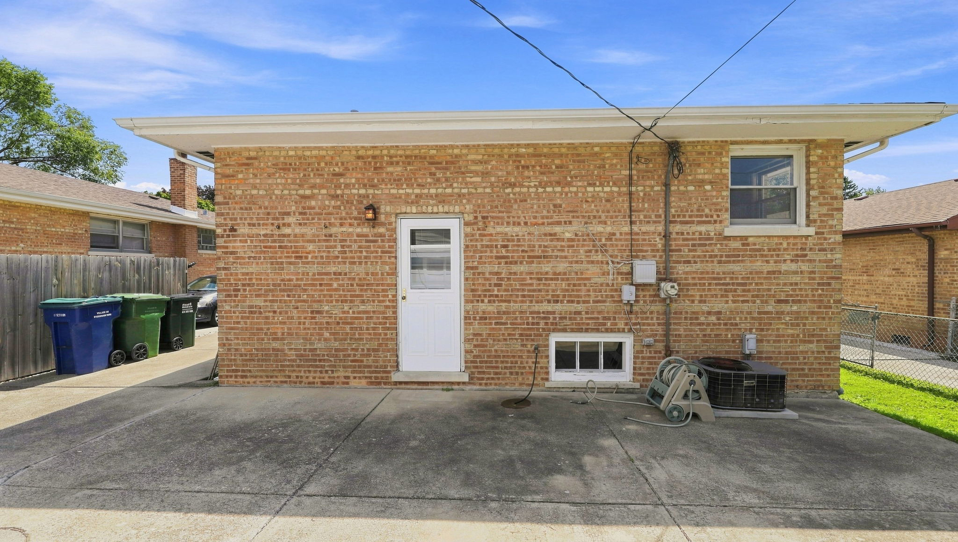 2844 W 99th Street Property Photo 11
