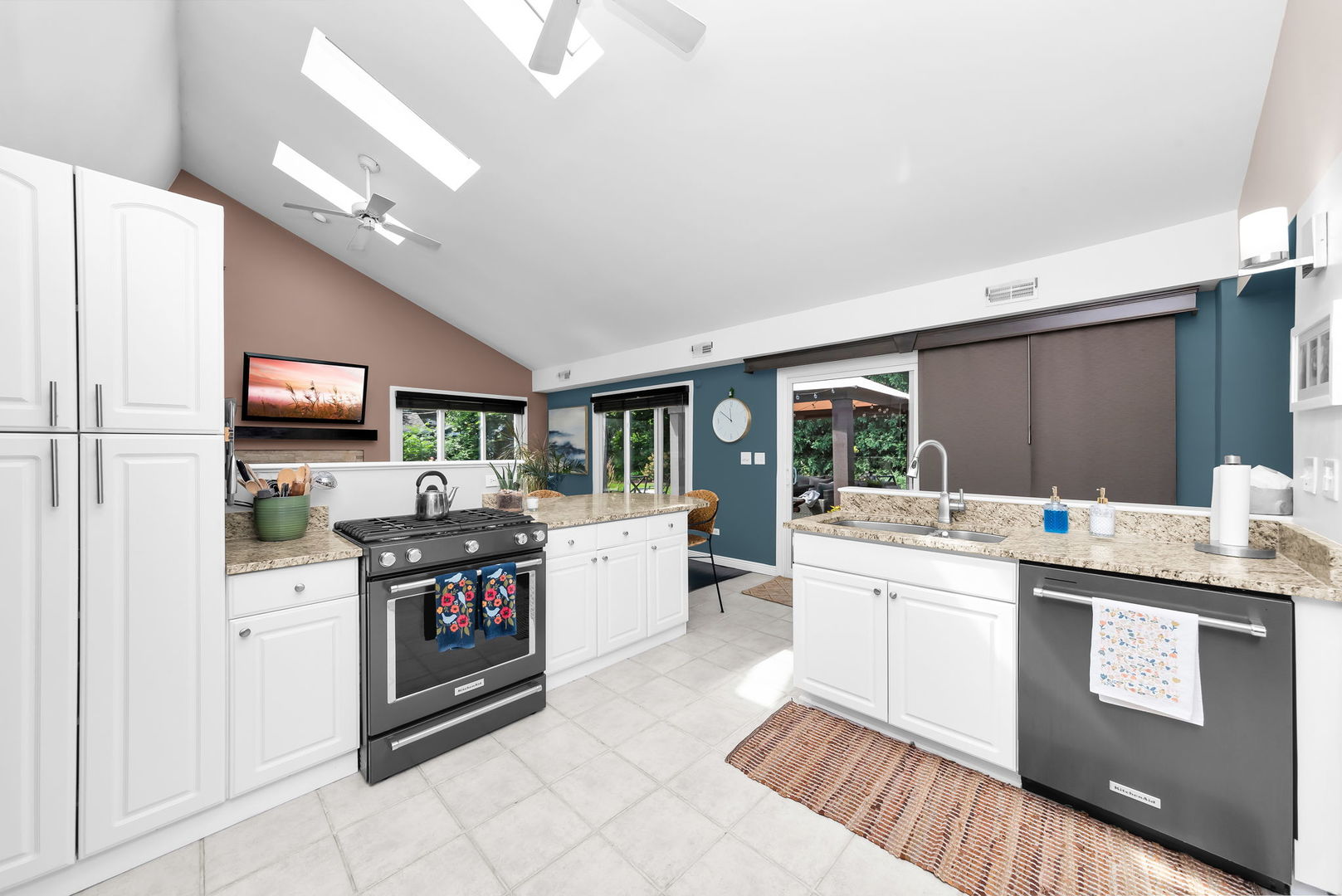 485 Porter Avenue Property Photo 16