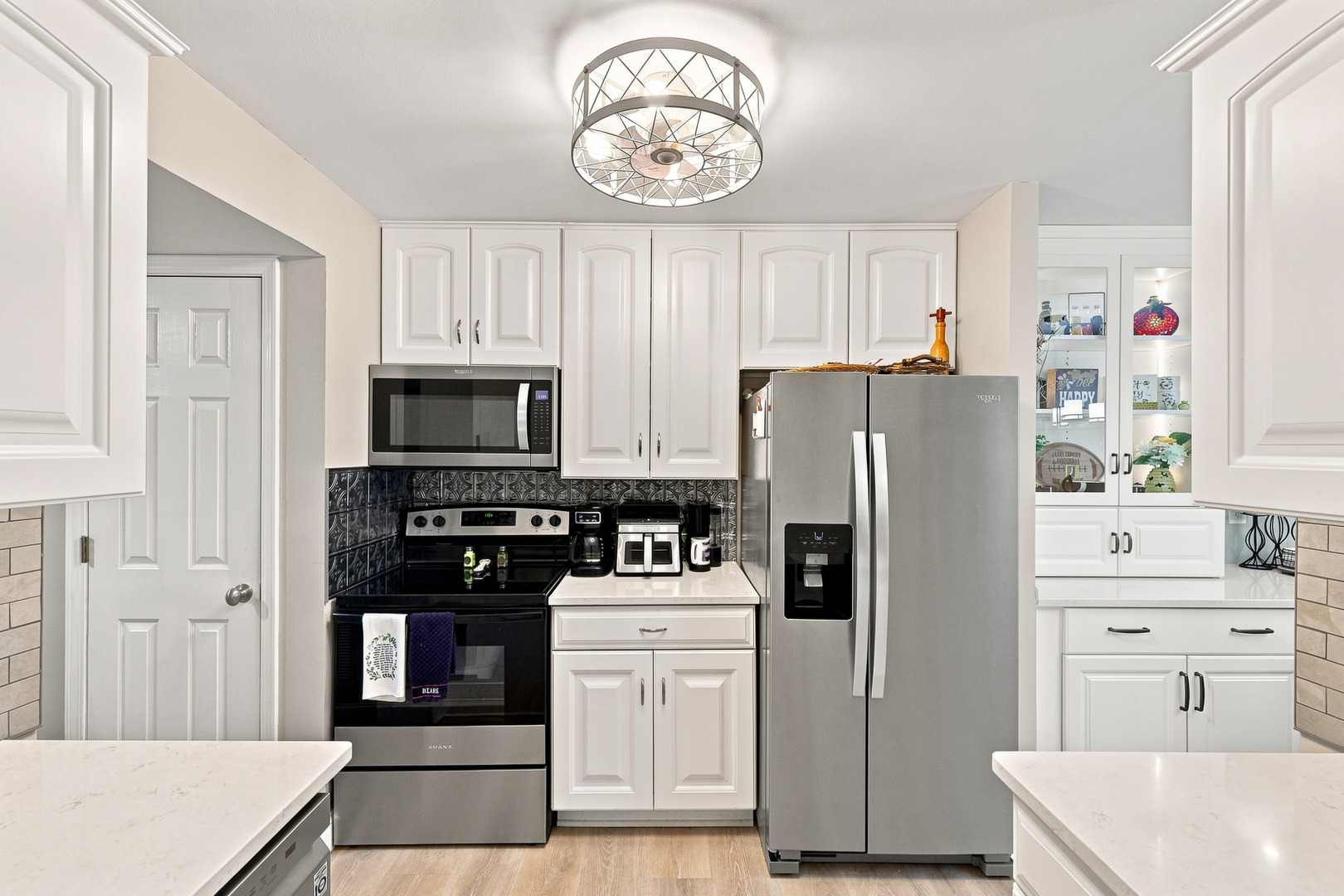 6565 Main Street 207 Property Photo 8