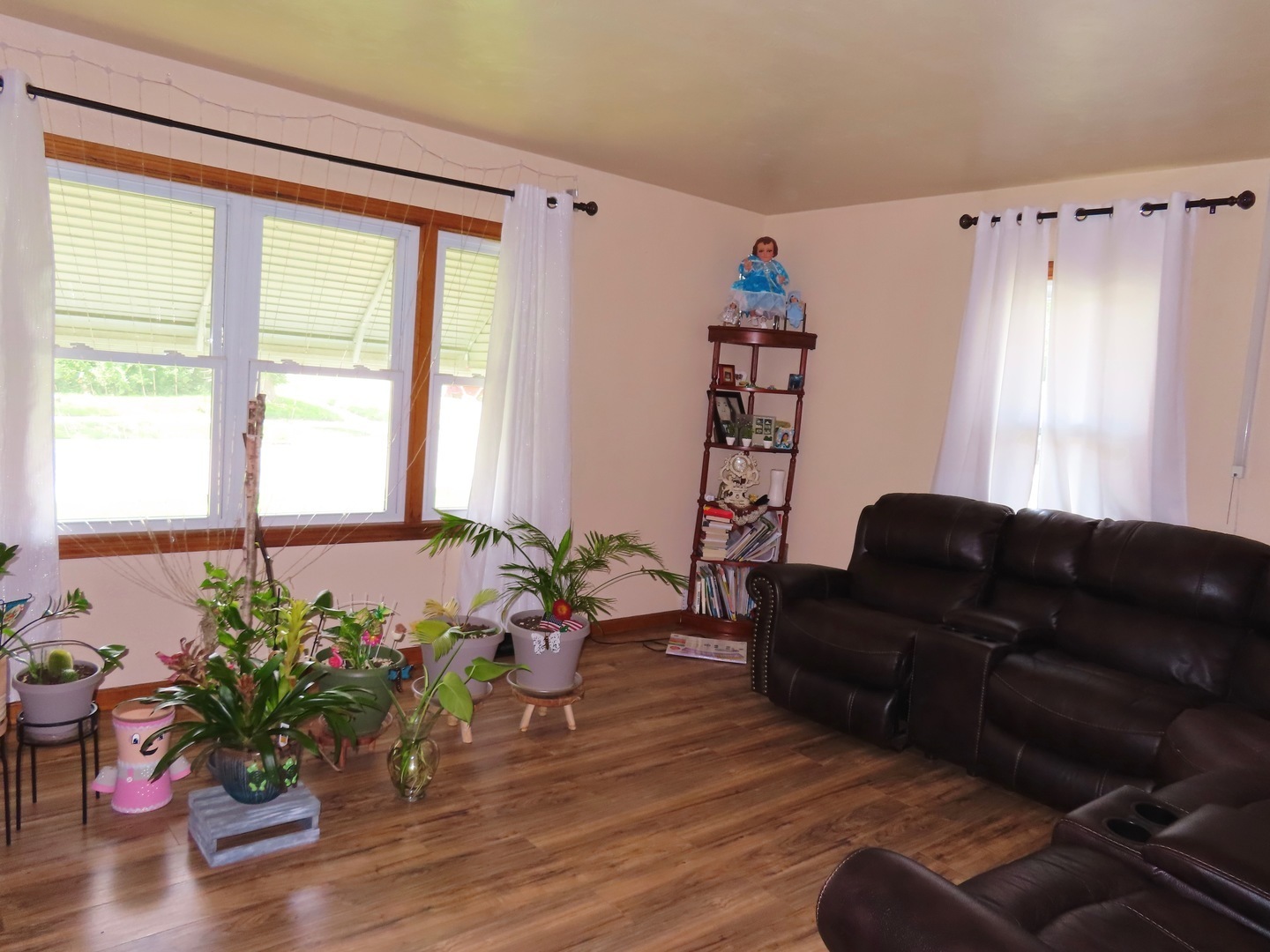 1022 Frederick Street Property Photo 5