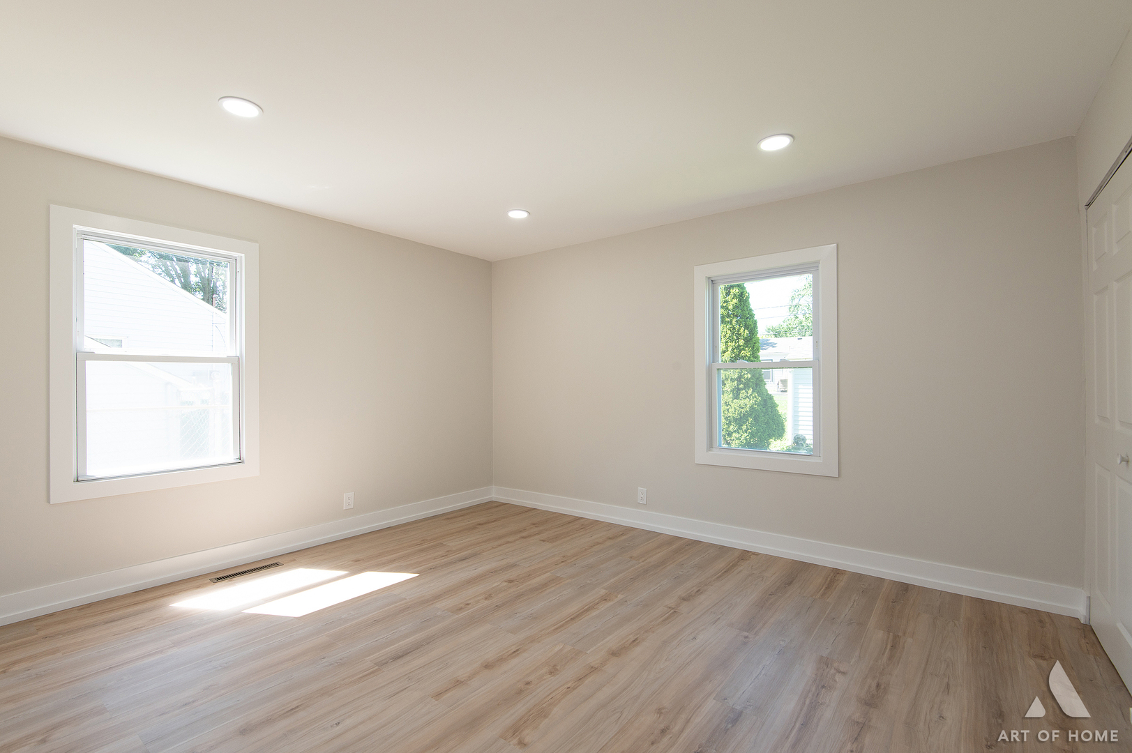 916 Mulberry Lane Property Photo 10