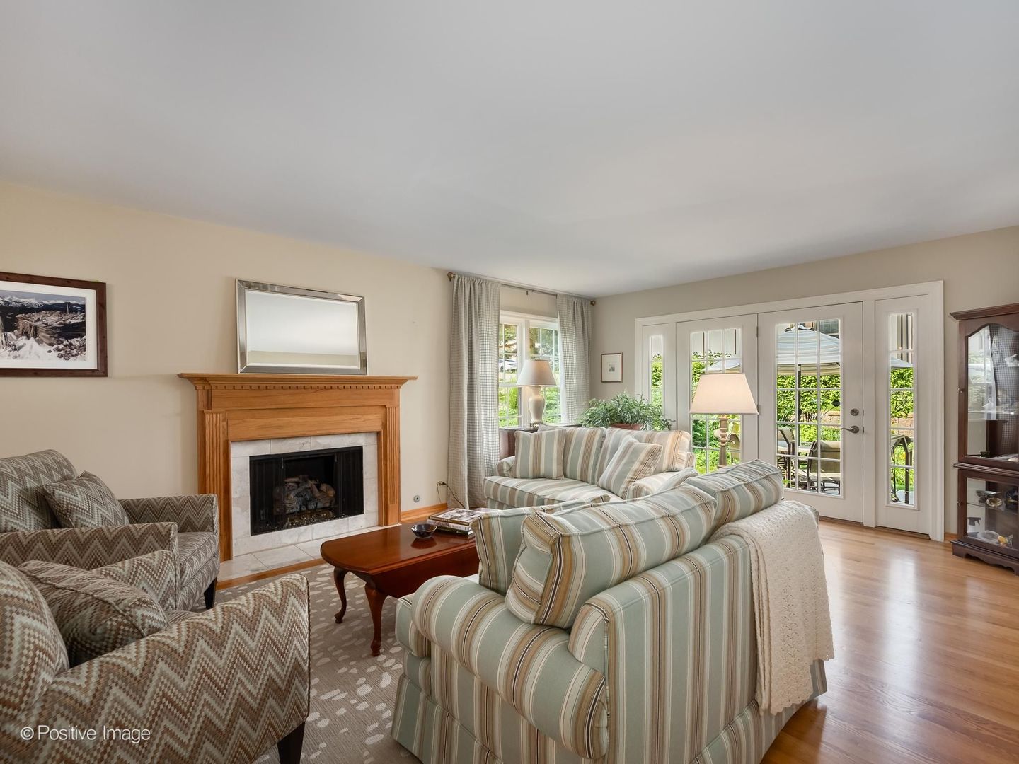 1049 Wheaton Oaks Drive Property Photo 10