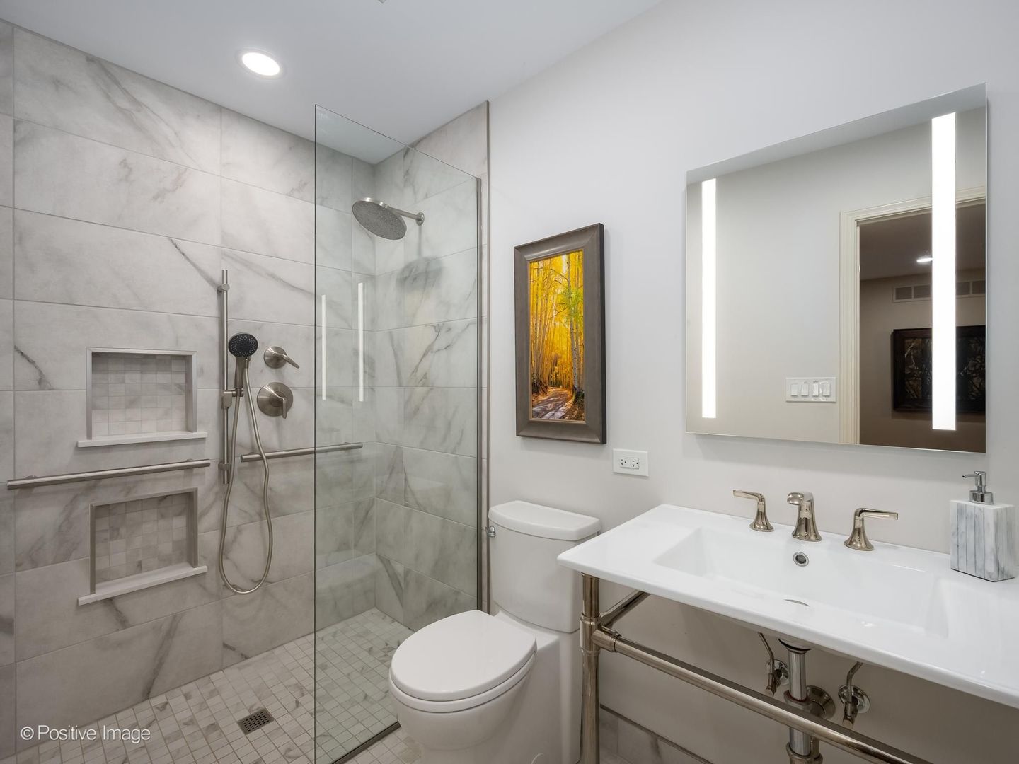 1049 Wheaton Oaks Drive Property Photo 15