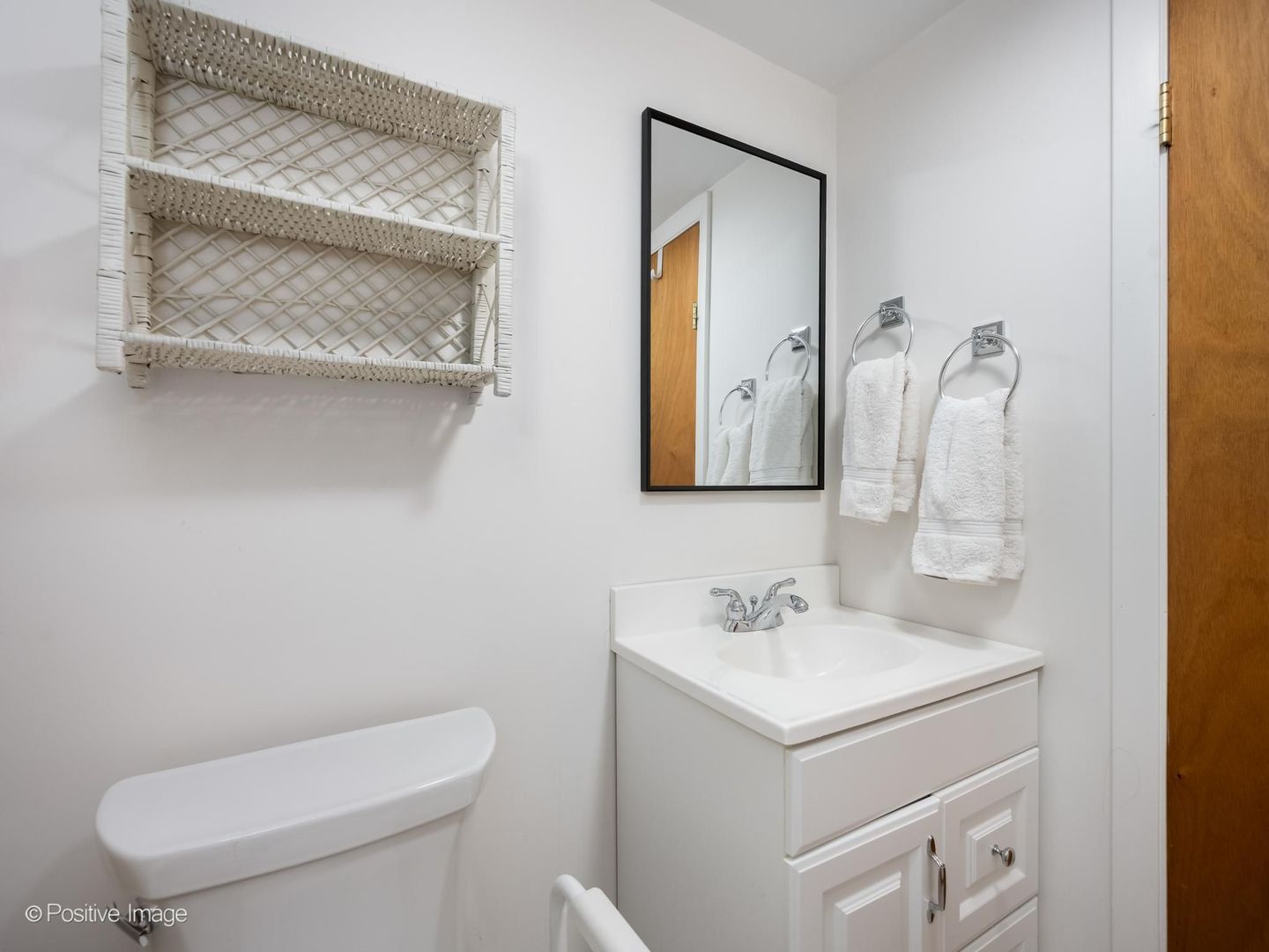 1049 Wheaton Oaks Drive Property Photo 25