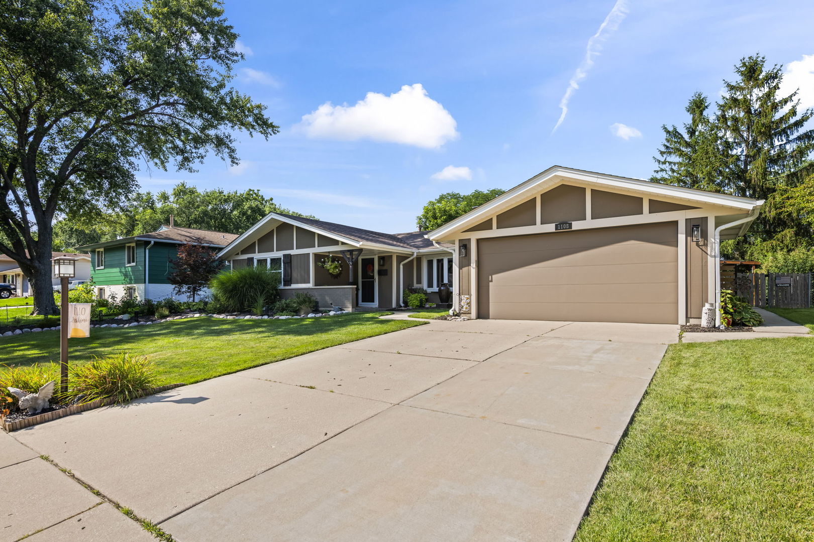 1108 Bradford Lane Property Photo 3