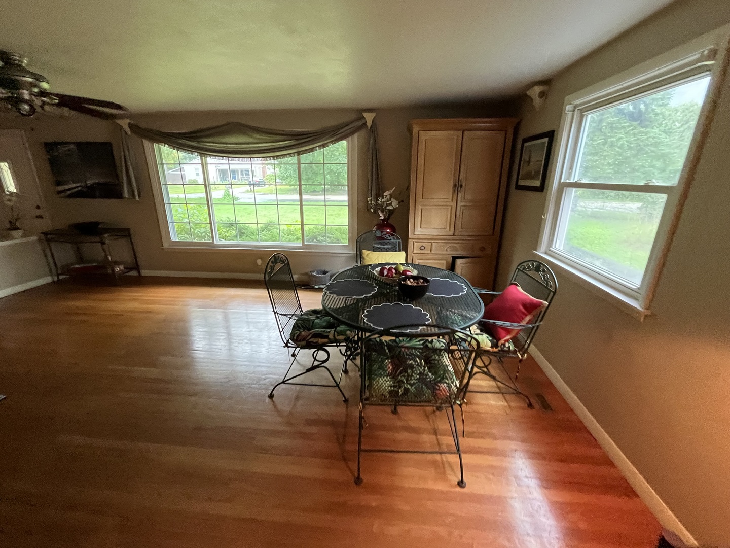 4216 Pinecrest Road Property Photo 8