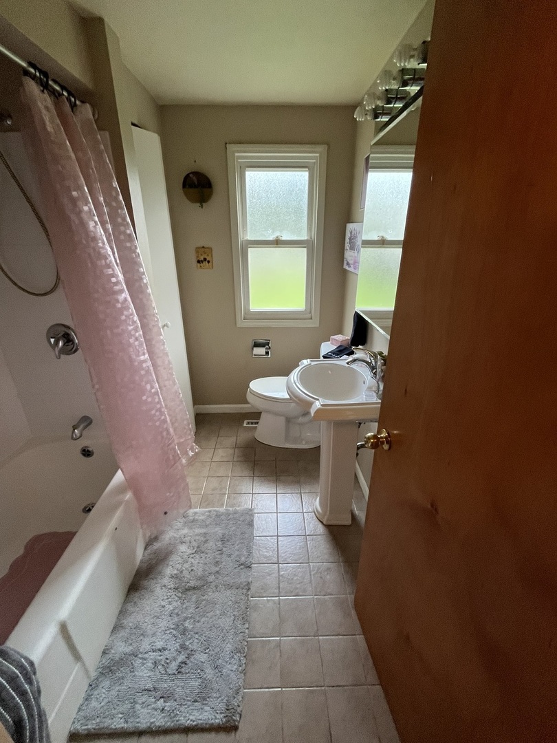 4216 Pinecrest Road Property Photo 17