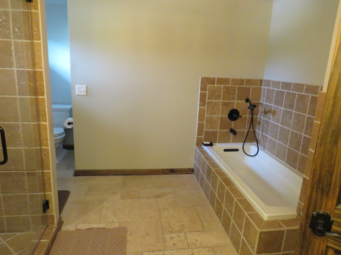 223 Buckingham Drive Property Photo 24