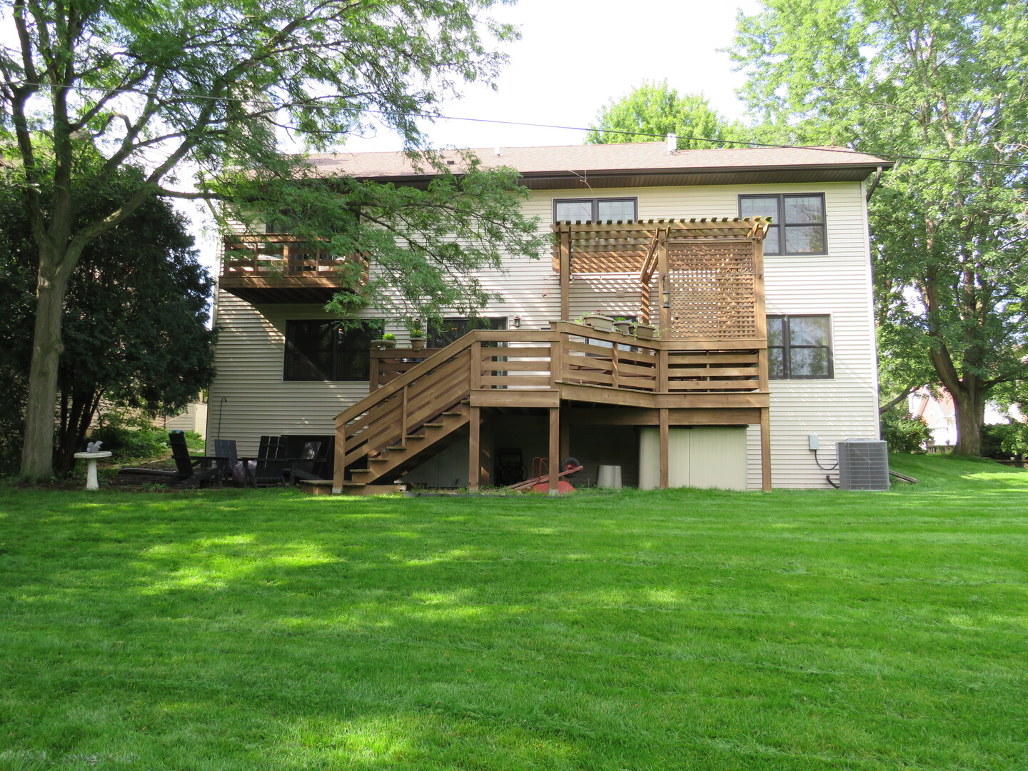 223 Buckingham Drive Property Photo 32