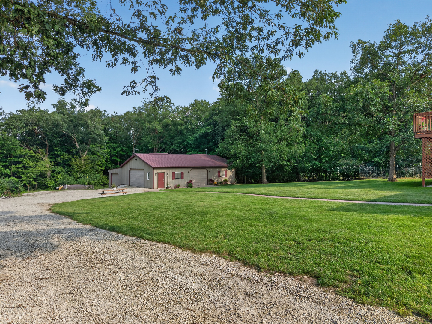 1119 Carter Street Property Photo 35