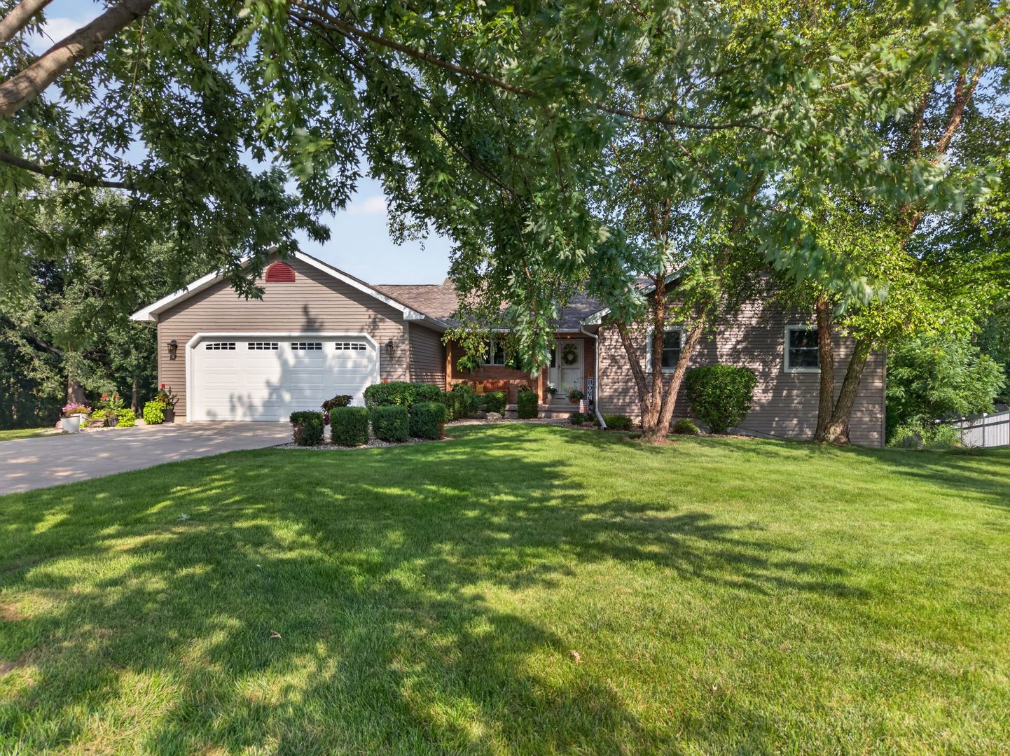 1119 Carter Street Property Photo 43