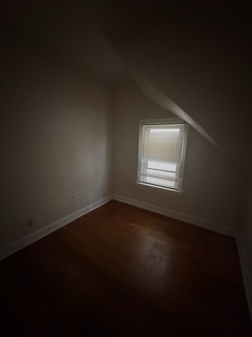 823 S Carpenter Street Property Photo 7