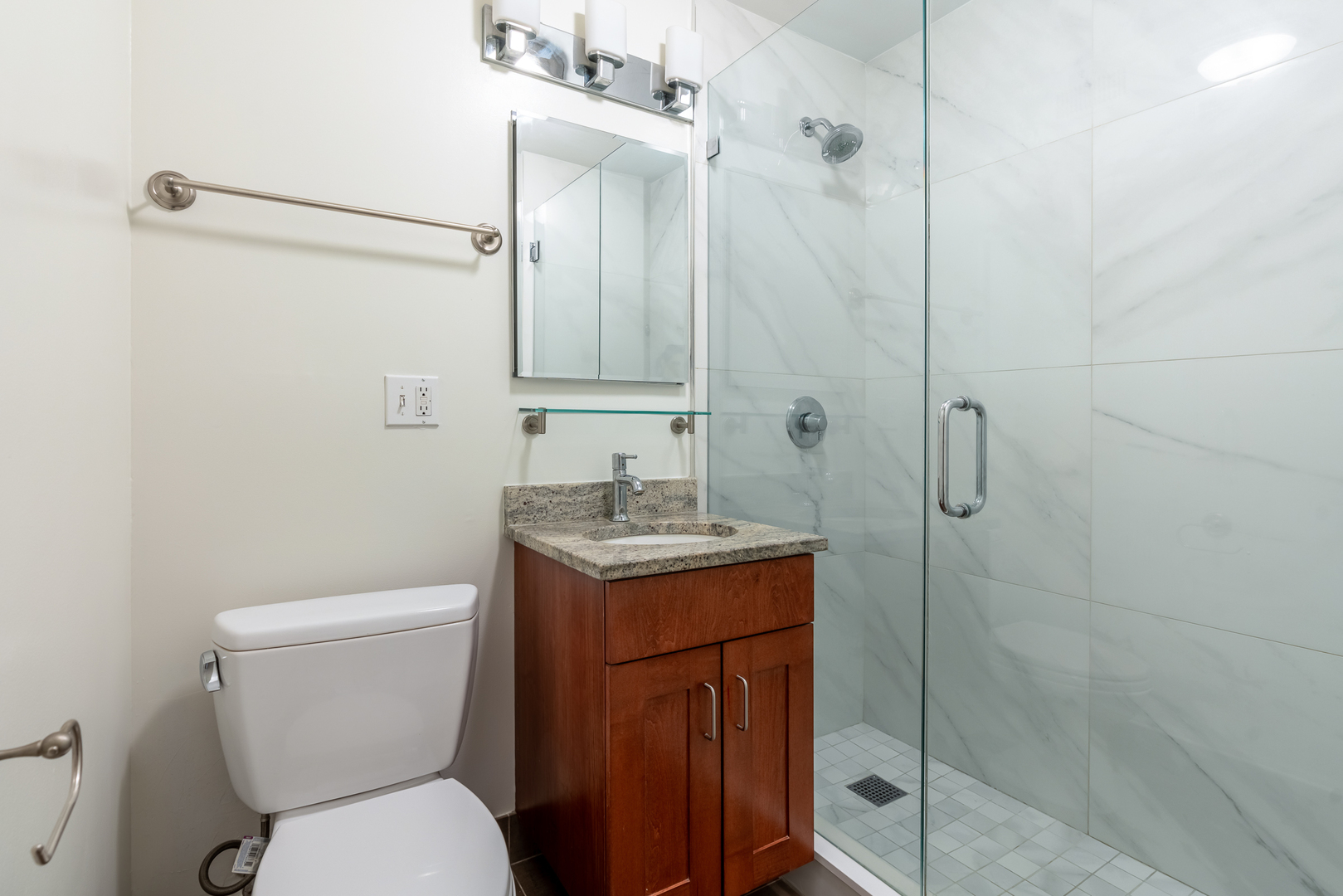 2930 N Sheridan Road 1605 Property Photo 15