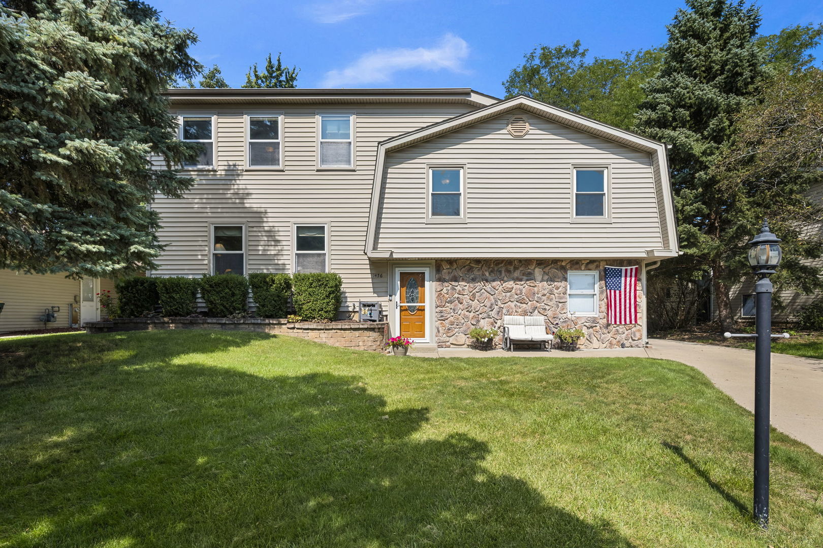 1476 Worden Way Property Photo 1