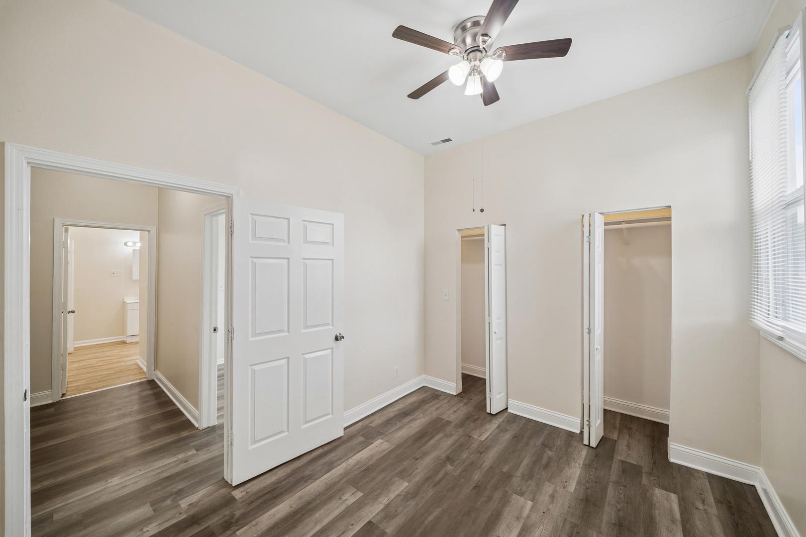 8725 S Constance Avenue Property Photo 11