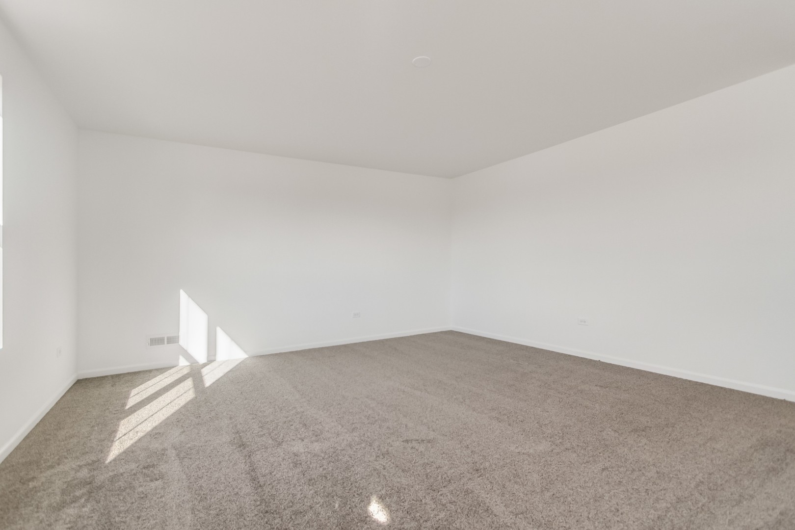 5047 Cedar Drive Property Photo 15