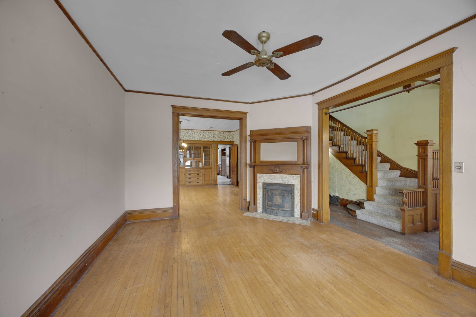 1322 Main Street Property Photo 6