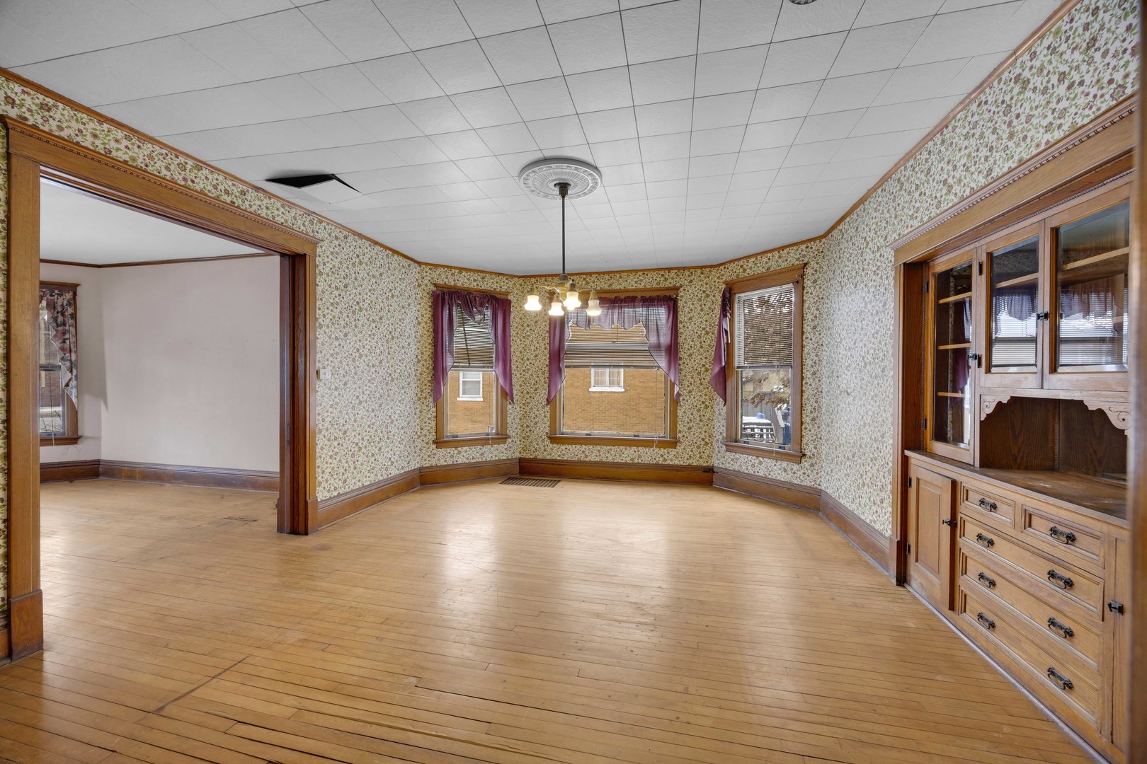 1322 Main Street Property Photo 8