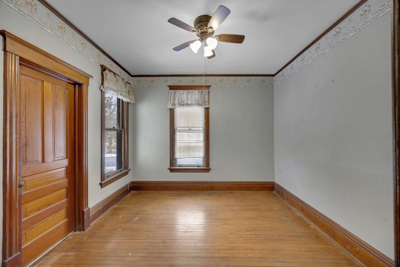 1322 Main Street Property Photo 17