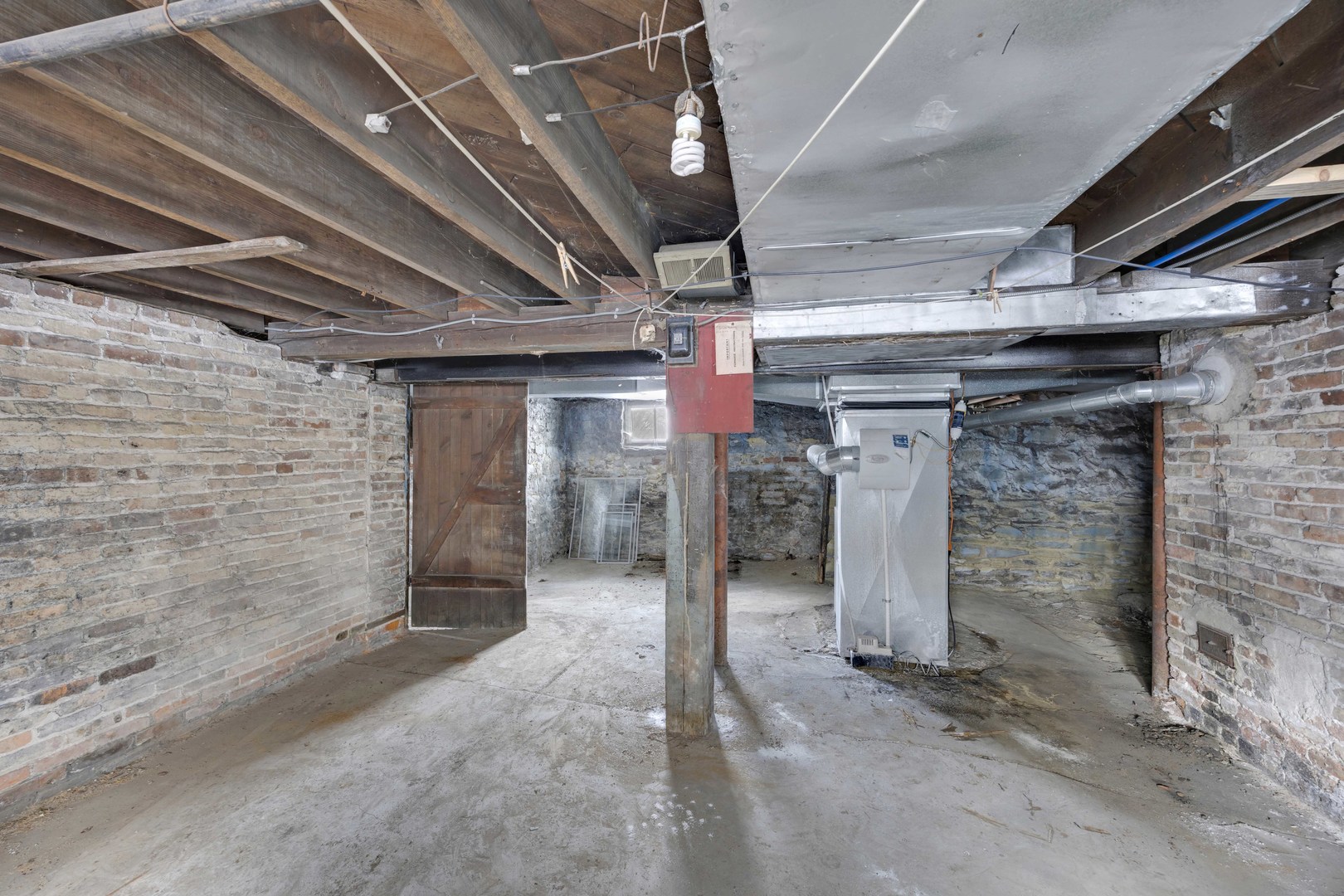 1322 Main Street Property Photo 26