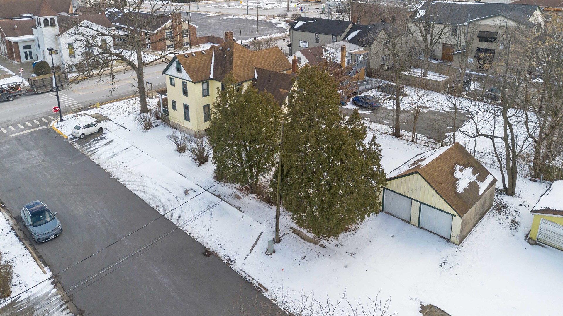 1322 Main Street Property Photo 33