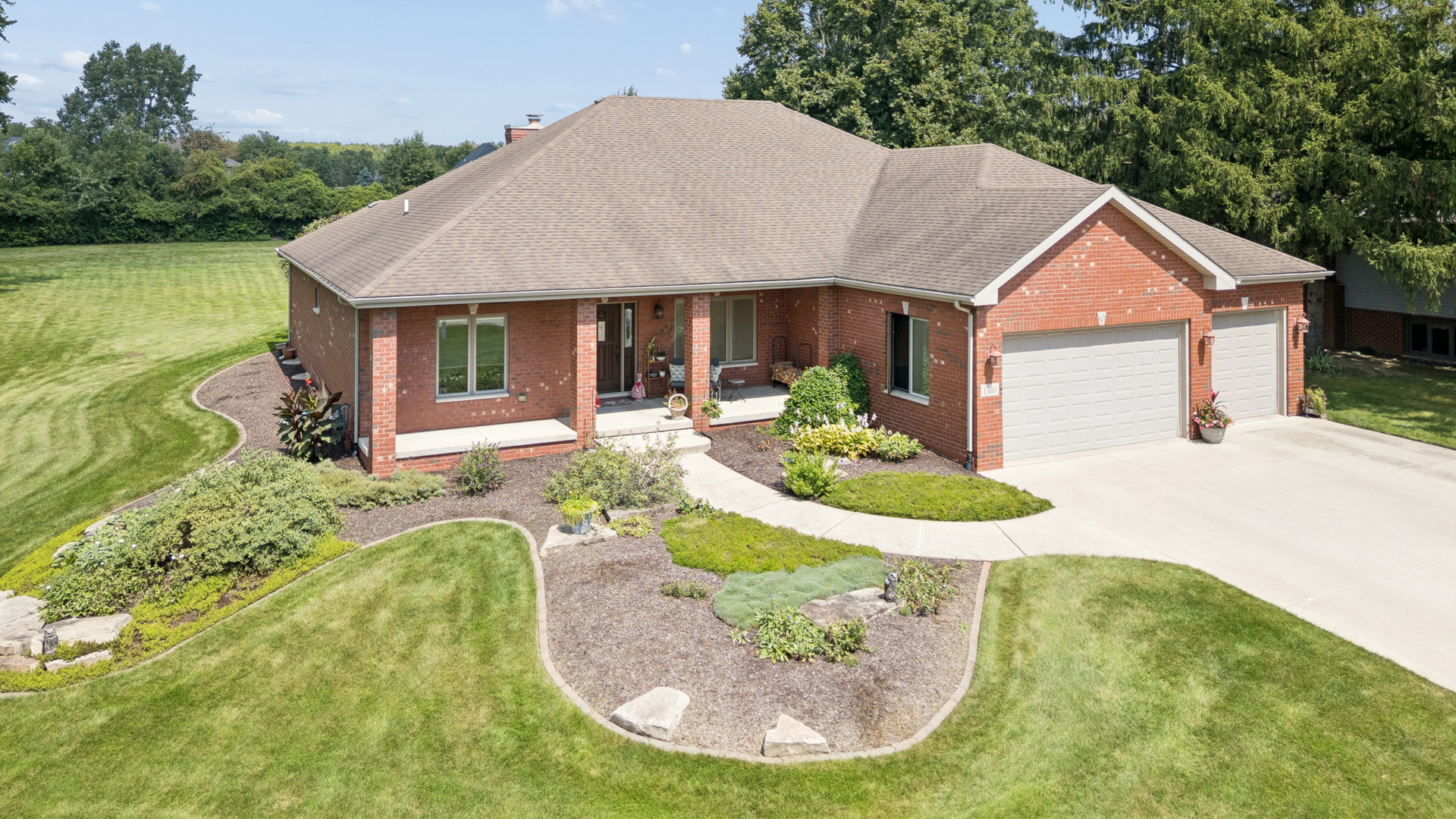 13110 W 184th Place Property Photo 1