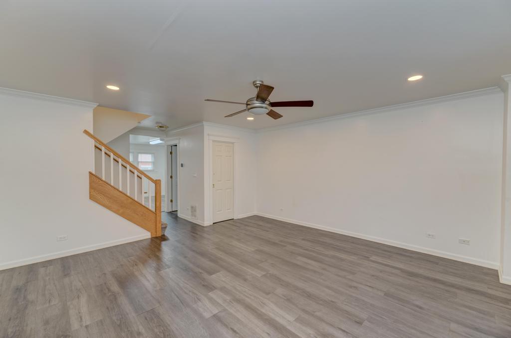 219 N Walnut Street H Property Photo 4