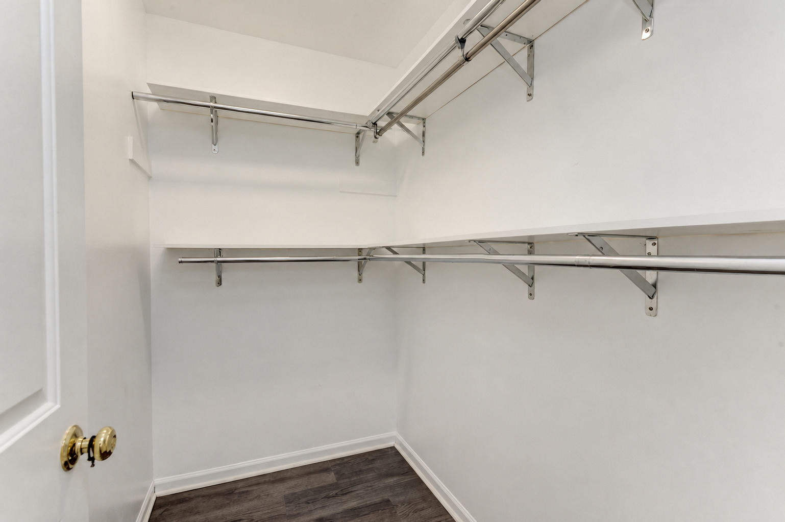 219 N Walnut Street H Property Photo 14