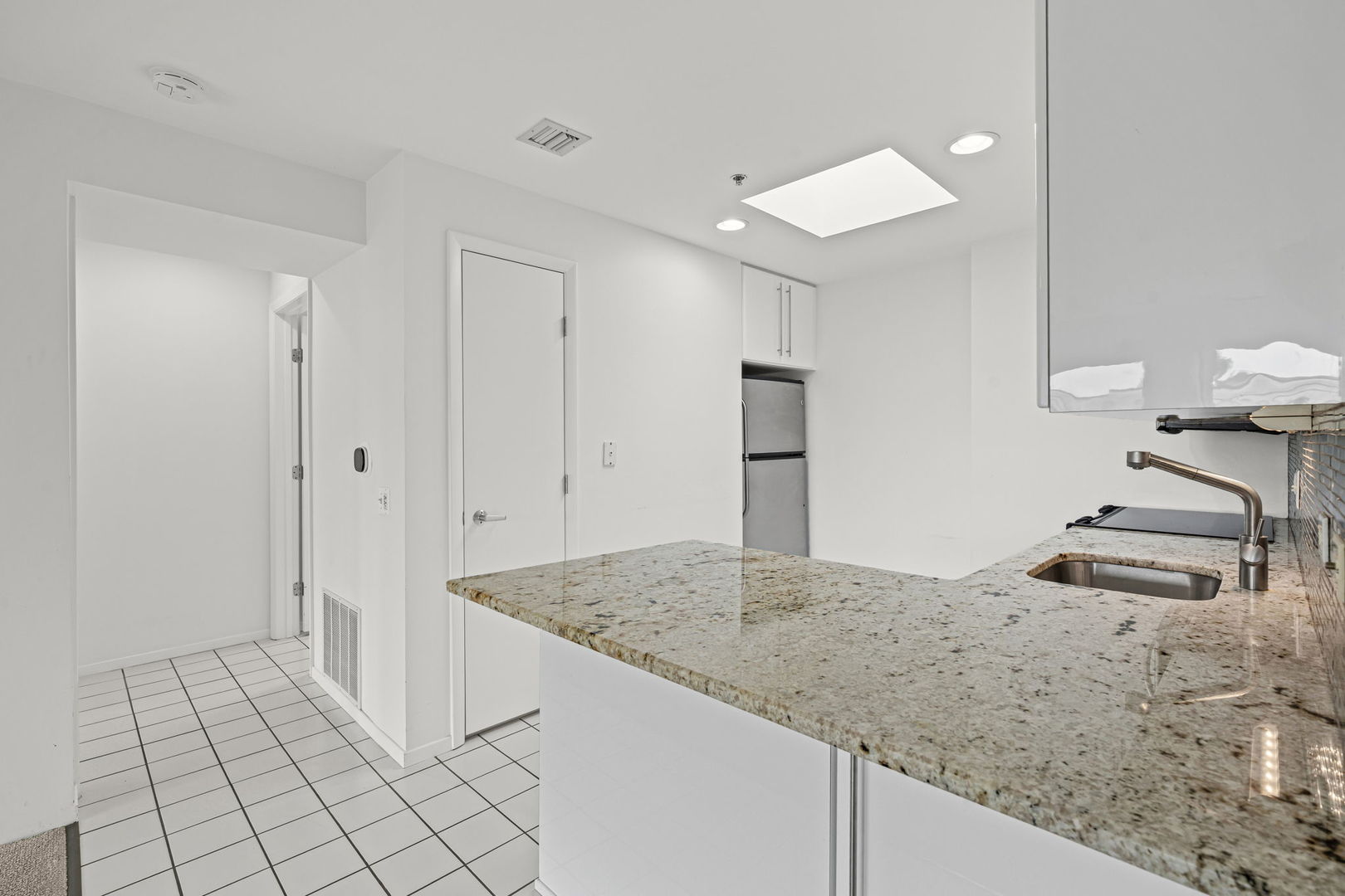 382 Kelburn Road 321 Property Photo 6