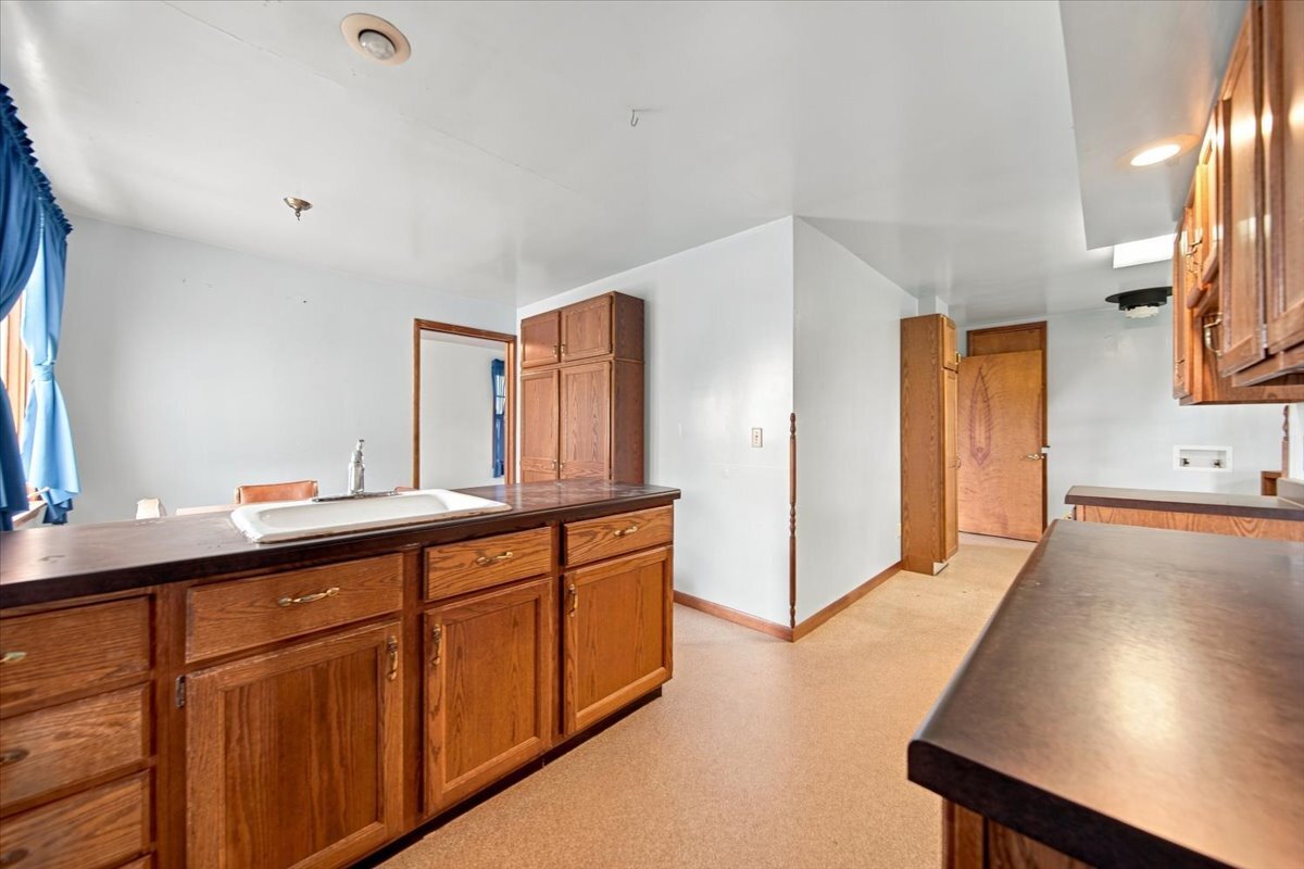 9896 Lincoln Road Property Photo 4