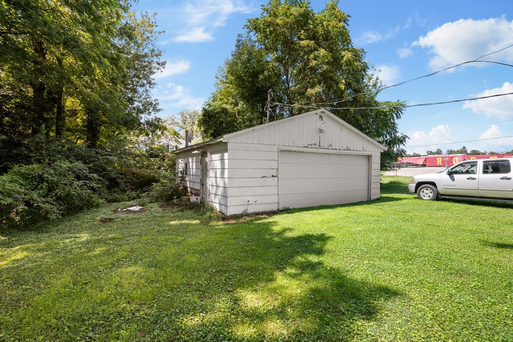2510 17th Street Property Photo 32