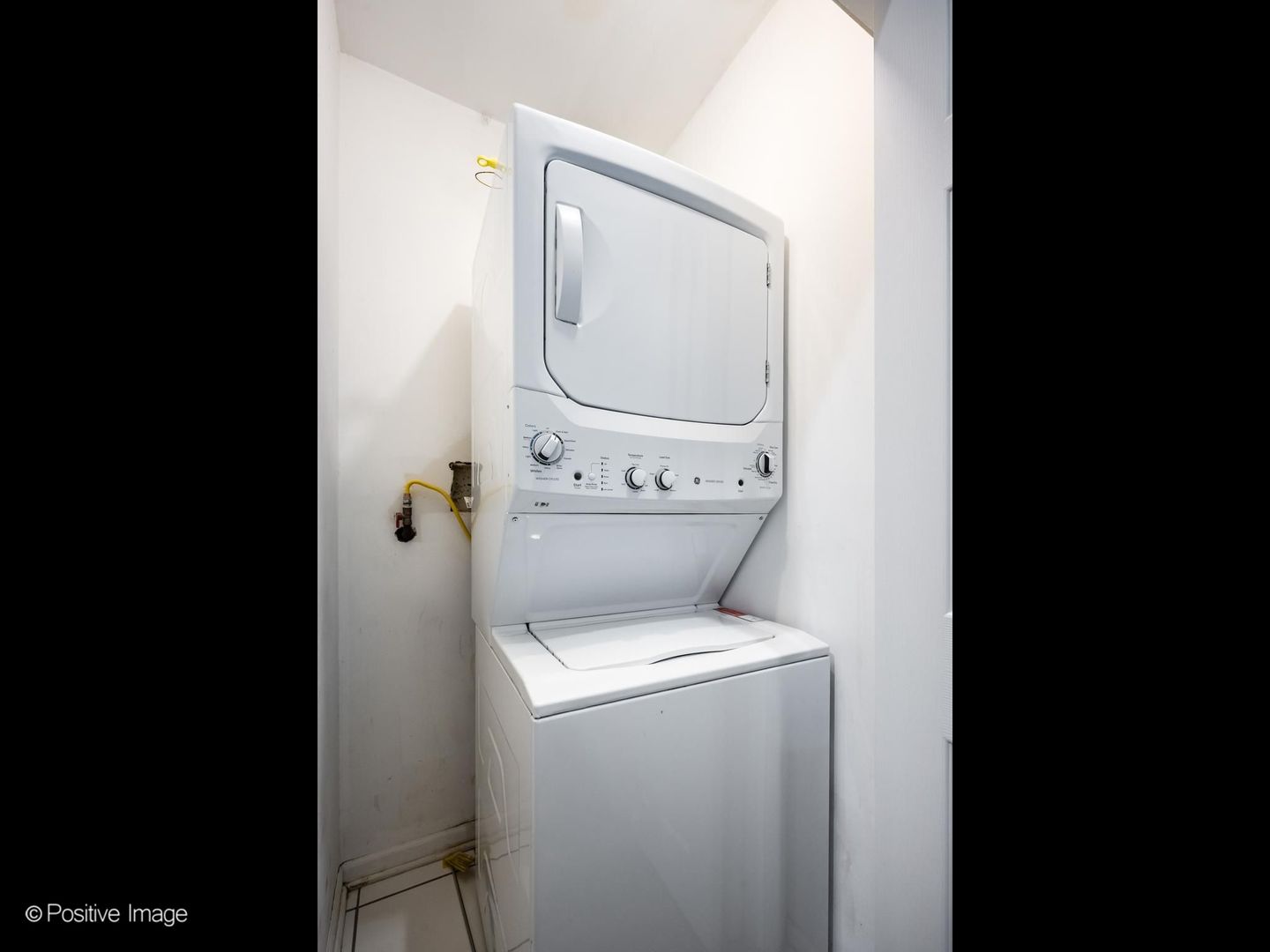 459 N Green Street 2s Property Photo 17