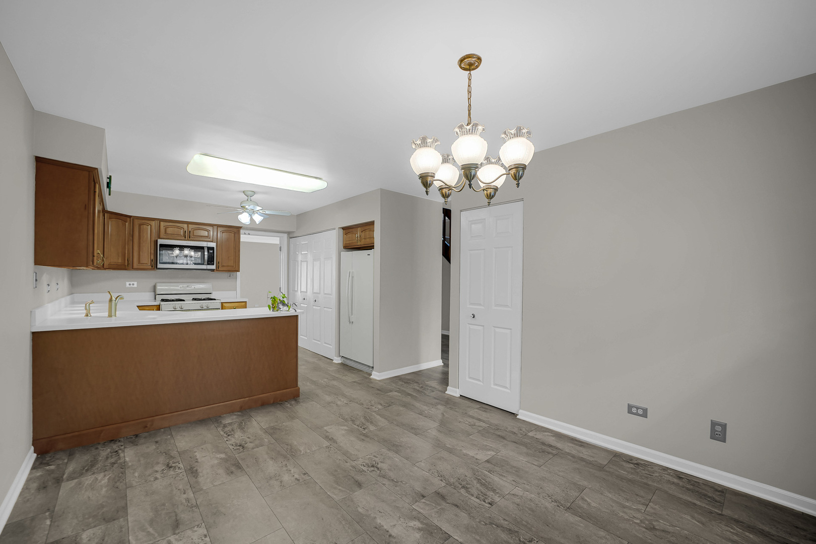 7 Brook Lane Property Photo 10