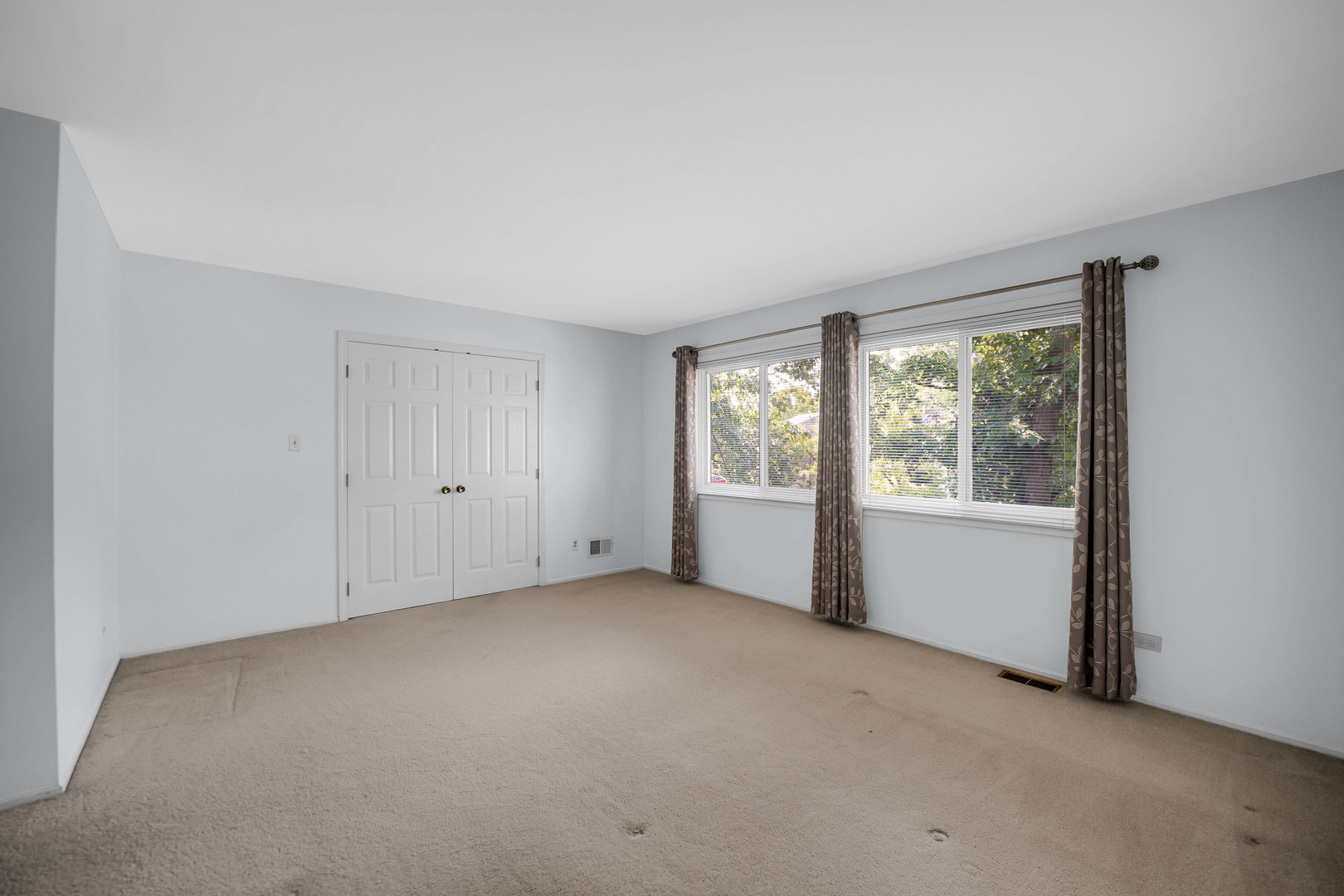 7 Brook Lane Property Photo 16