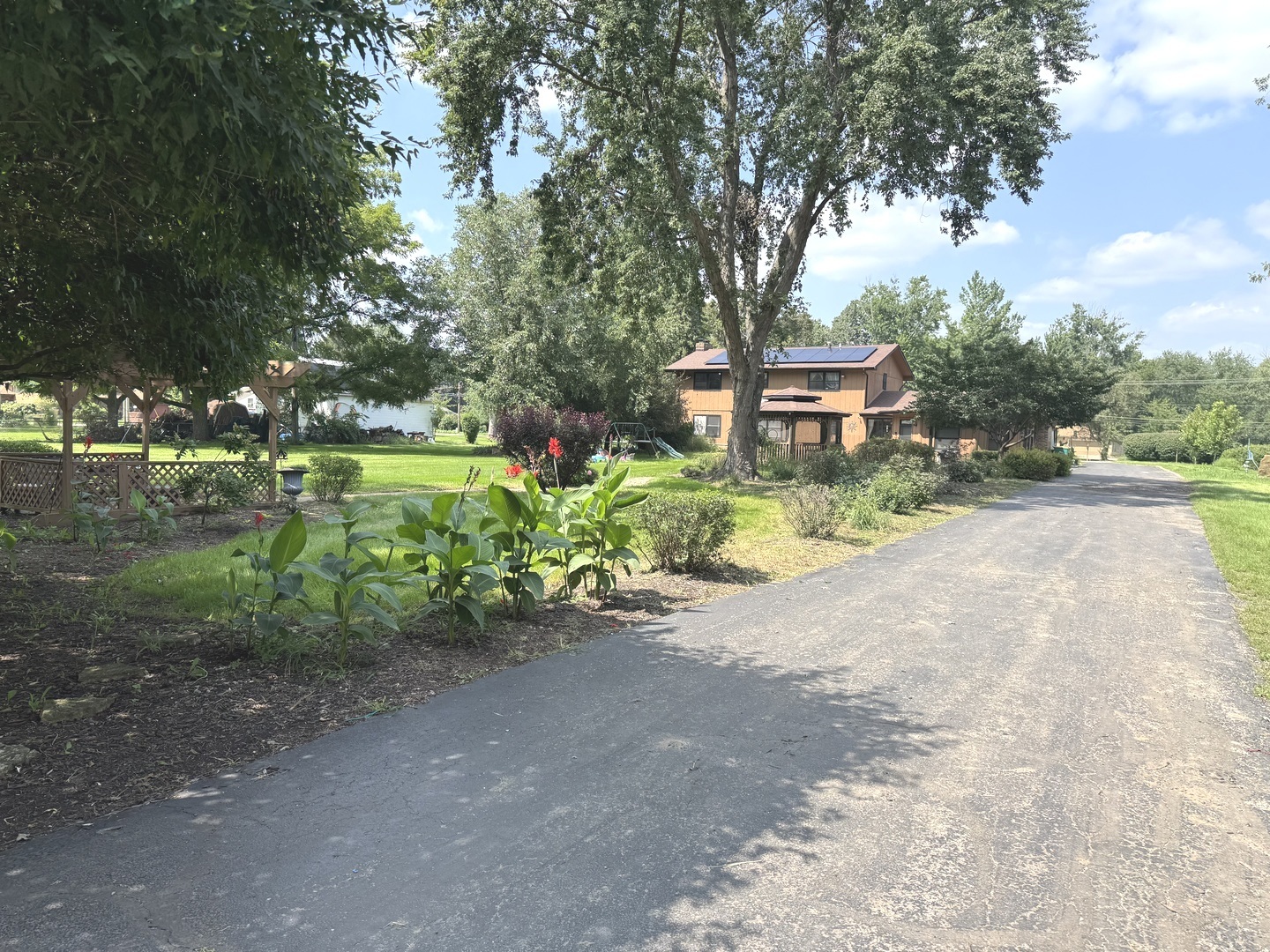 1310 New Lenox Road Property Photo 14