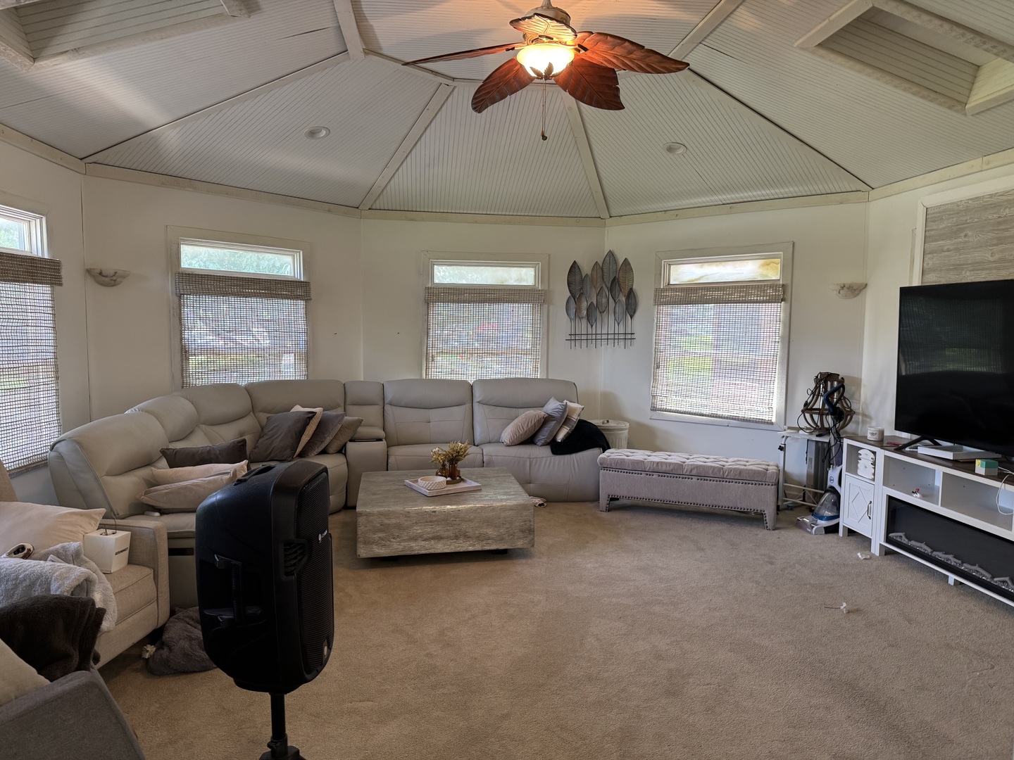 1310 New Lenox Road Property Photo 21