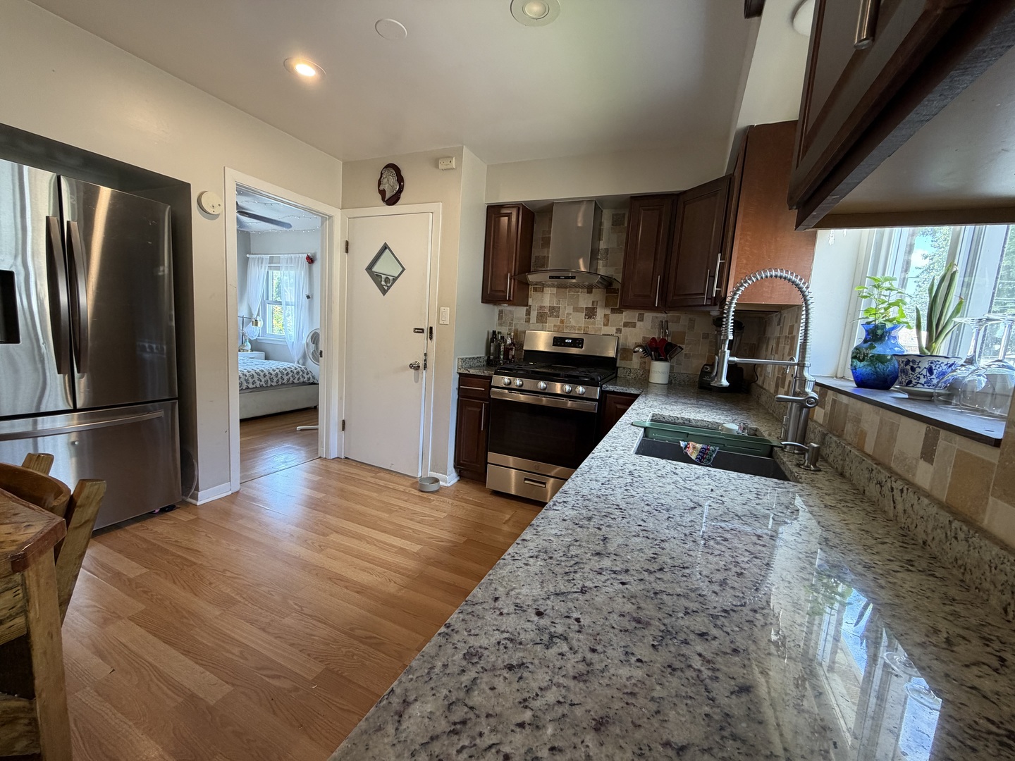 3724 S 60th Court Property Photo 11
