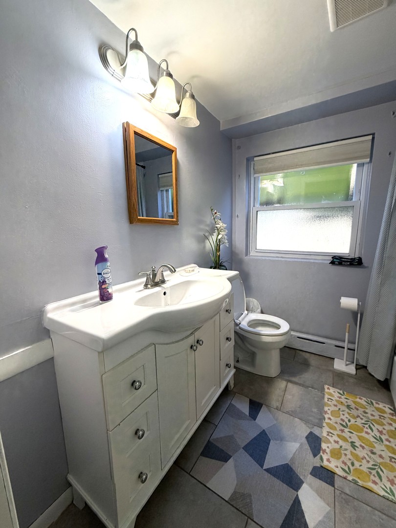 3724 S 60th Court Property Photo 37