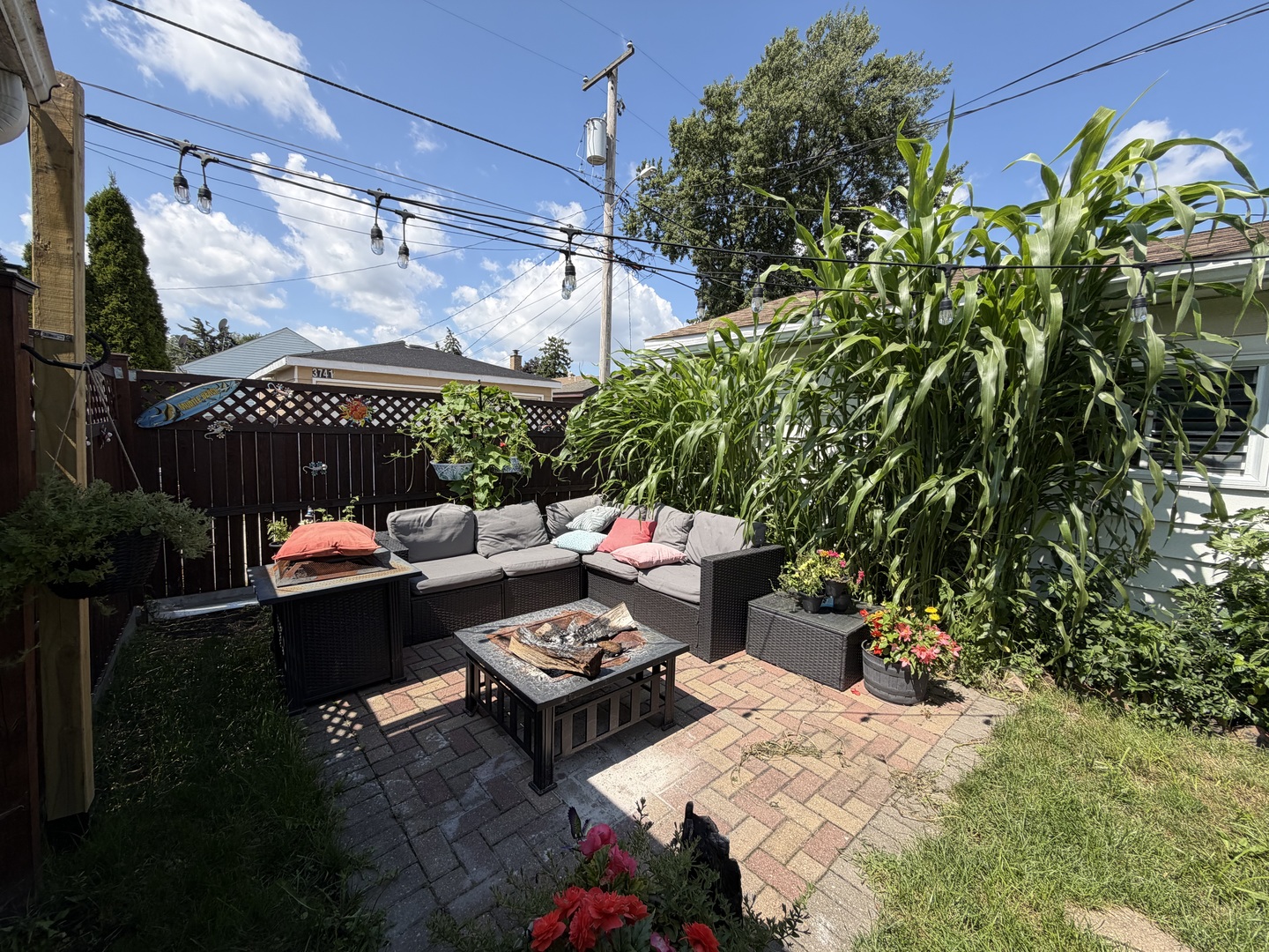 3724 S 60th Court Property Photo 42