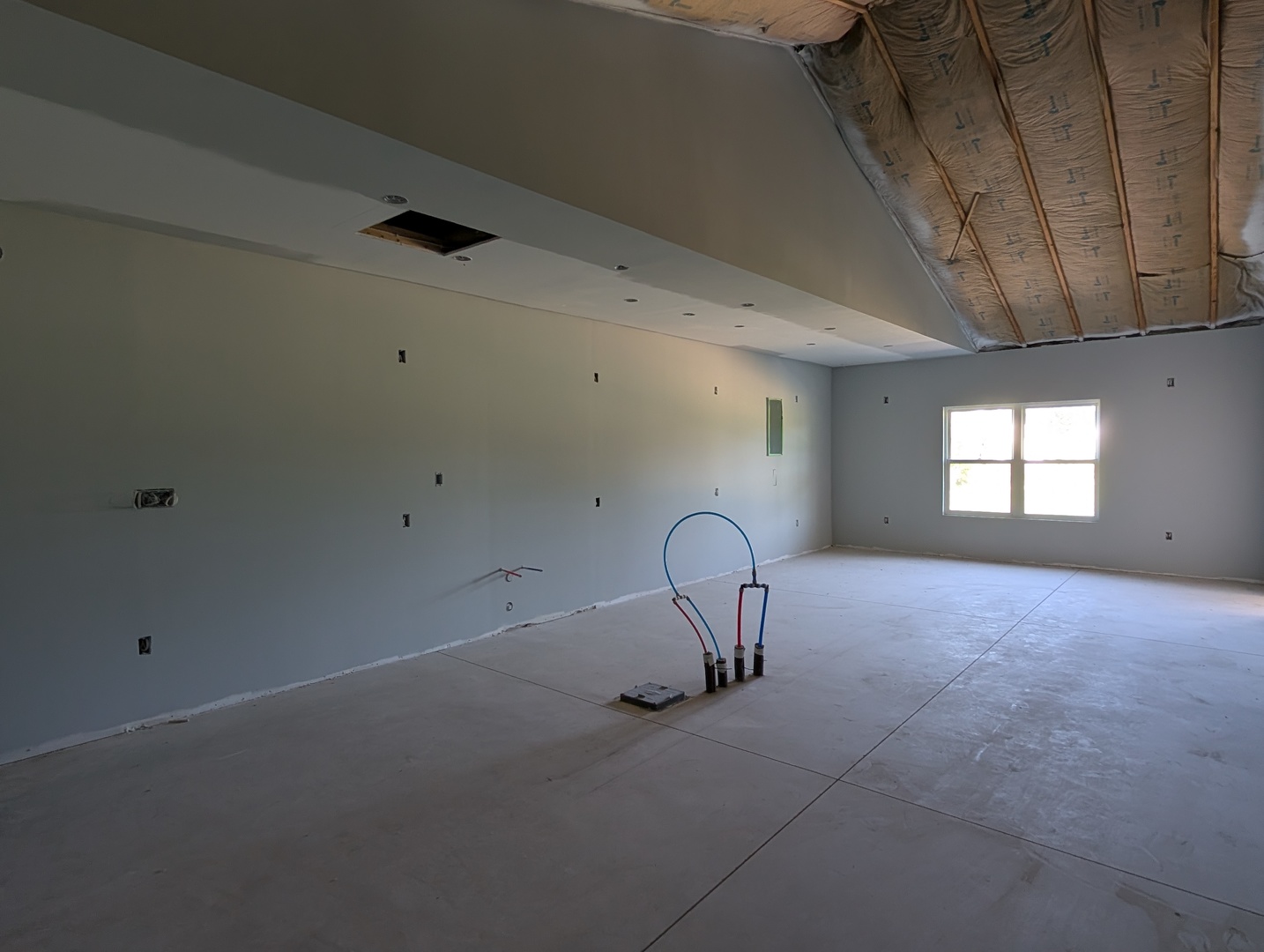 3001 W Lily Creek Road Property Photo 4