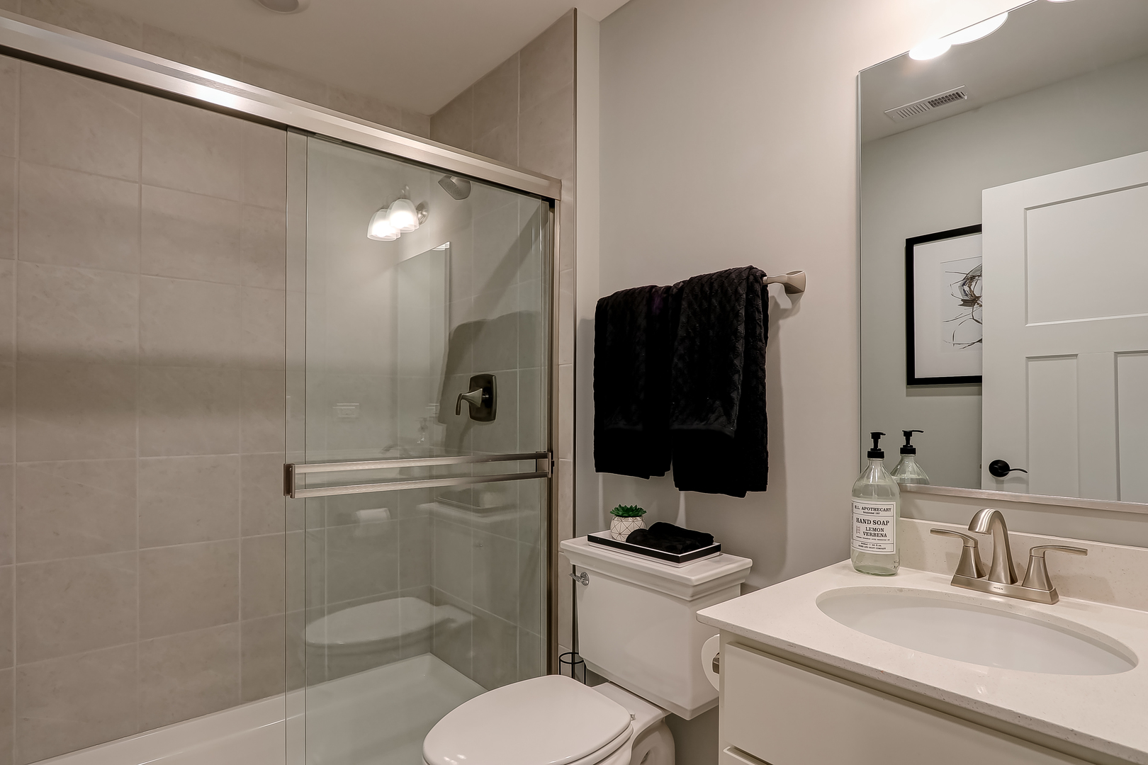 5046 Cedar Drive Property Photo 6
