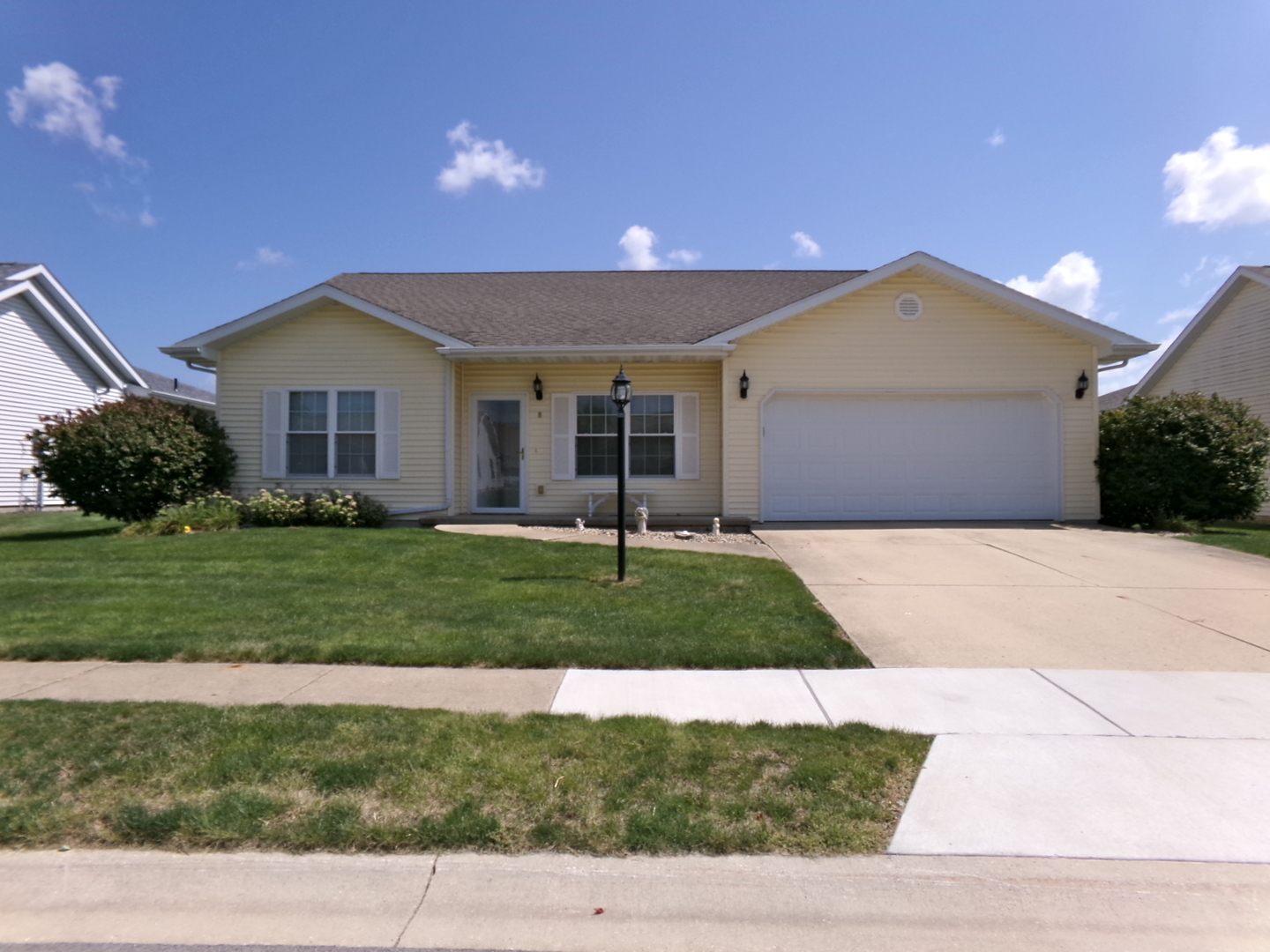 8 Liberty Lane Property Photo 1