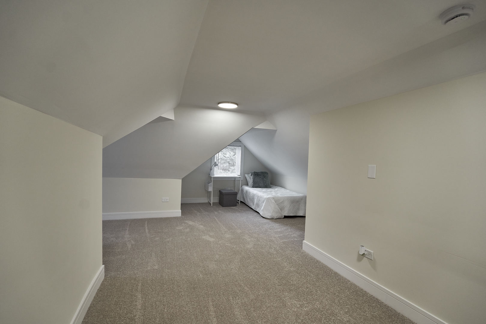 5347 S 73 Avenue Property Photo 16