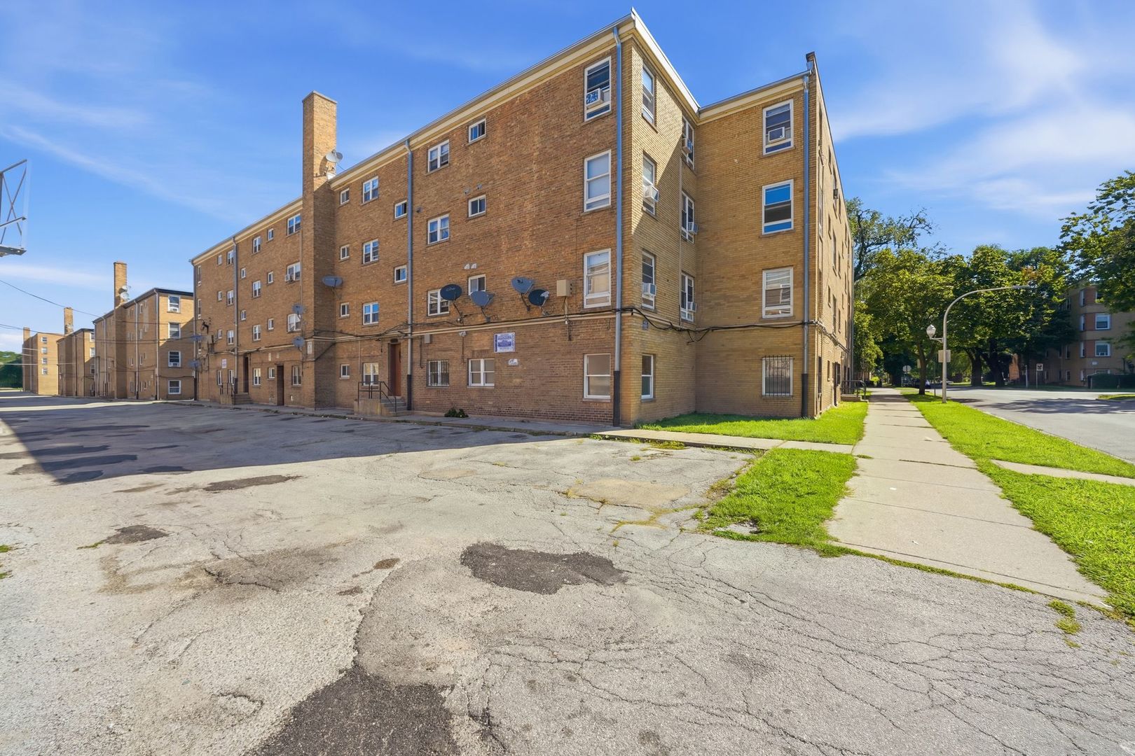 6112 N Damen Avenue 2 Property Photo 27