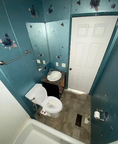 436 W Touhy Avenue 284 Property Photo 8