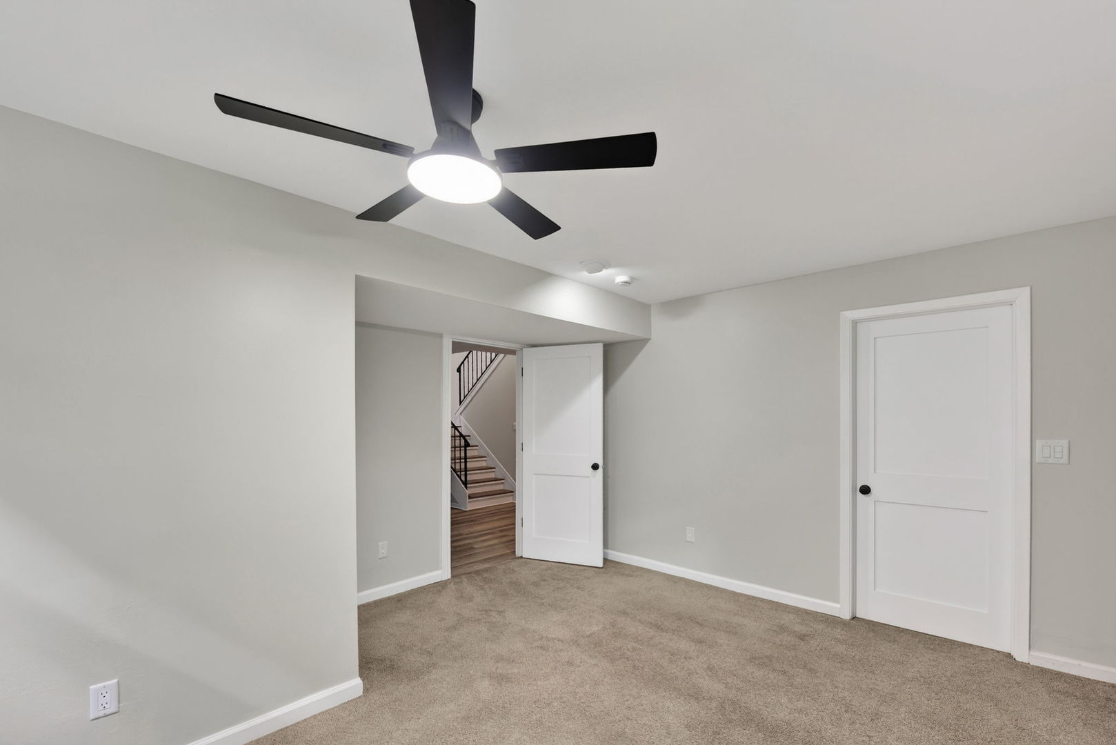 10467 W Chaplin Avenue Property Photo 27