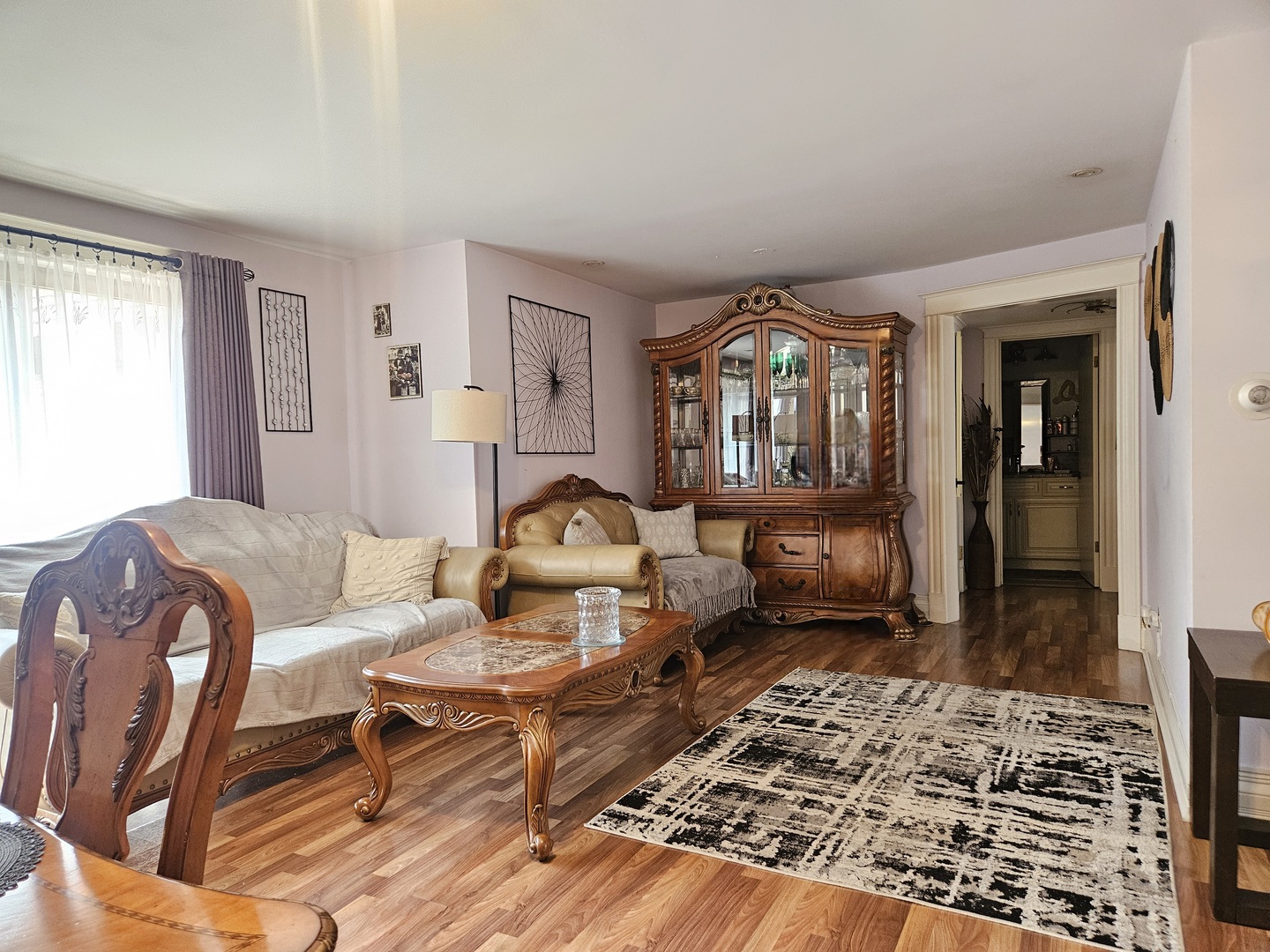 5218 N Delphia Avenue 309 Property Photo 3