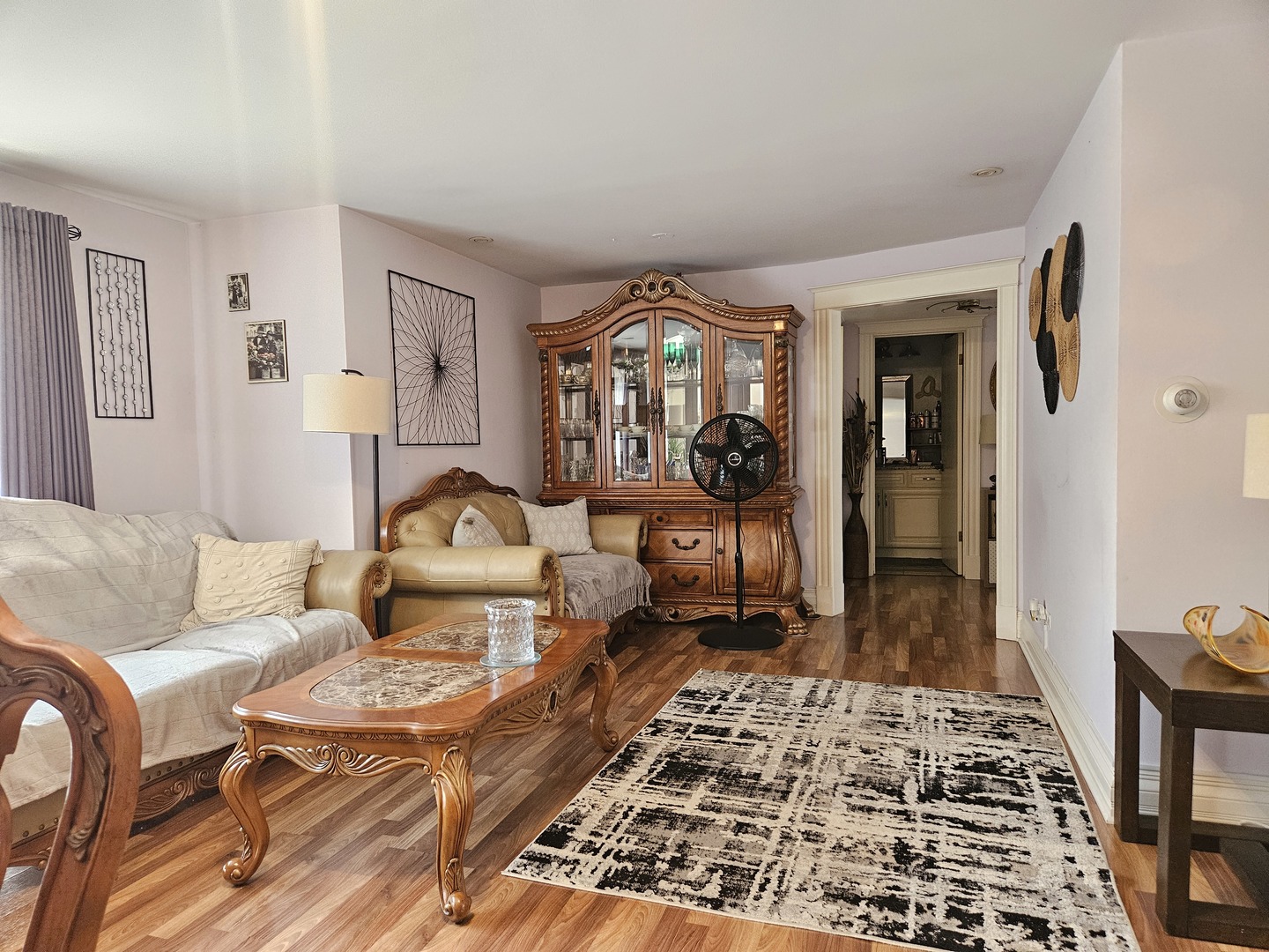 5218 N Delphia Avenue 309 Property Photo 5